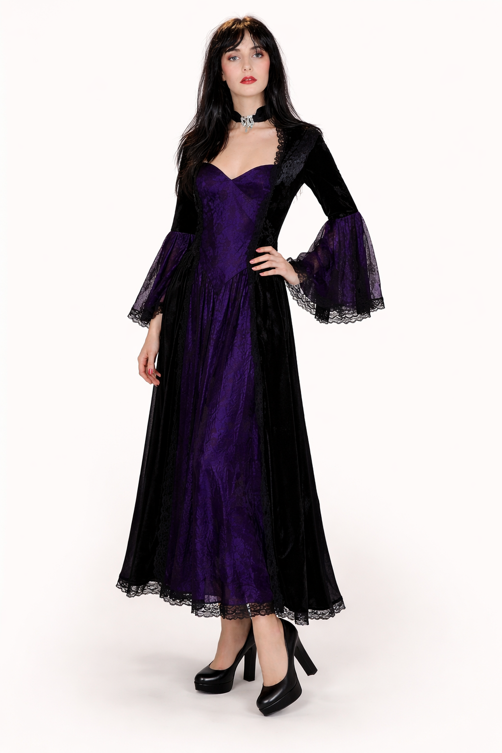 Purple Gothic Vampiress Dress Rental | Women's Vampire Costume