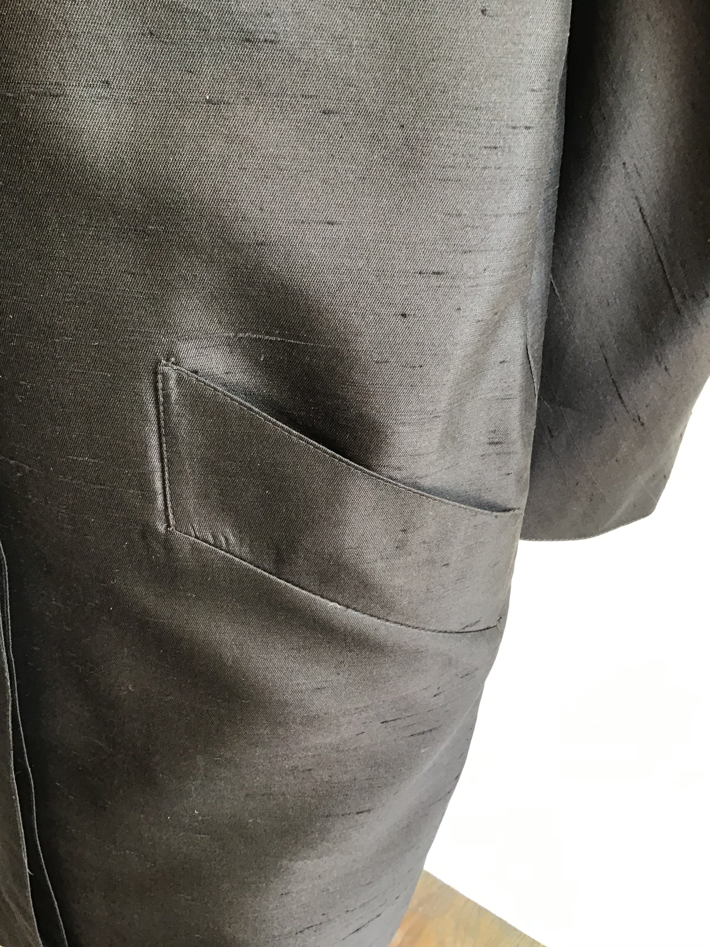 1980’s Oscar de La Renta Black Silk Coat Size 10