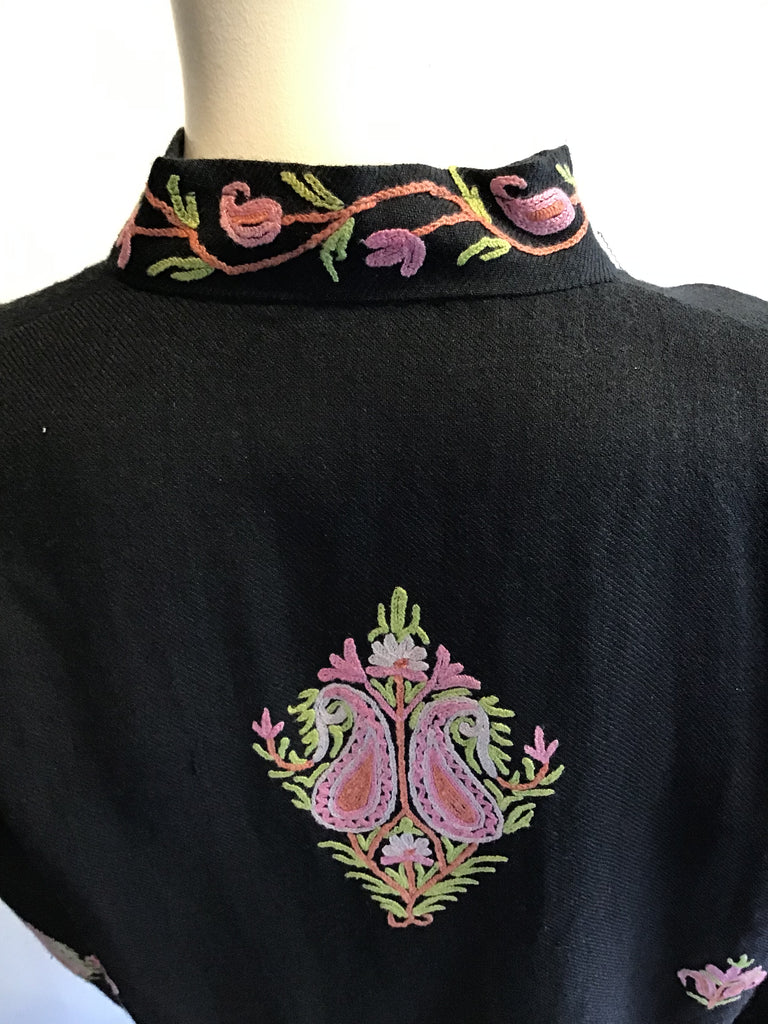 1980’s Black Wool Embroidered Jacket Size 6