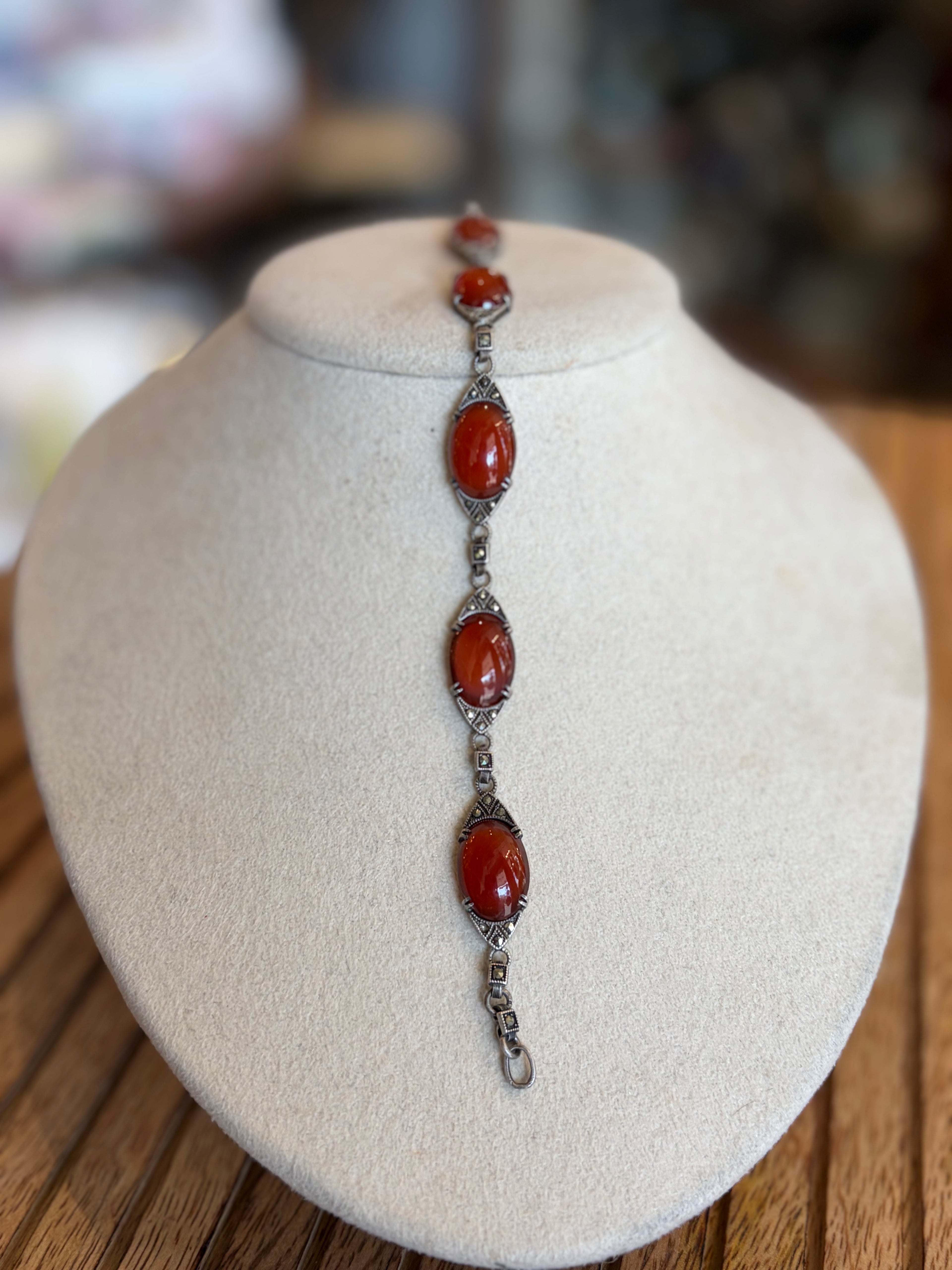 ART DECO STERLING AND CARNELIAN CABACHON BRACELET WTH MARCASITE