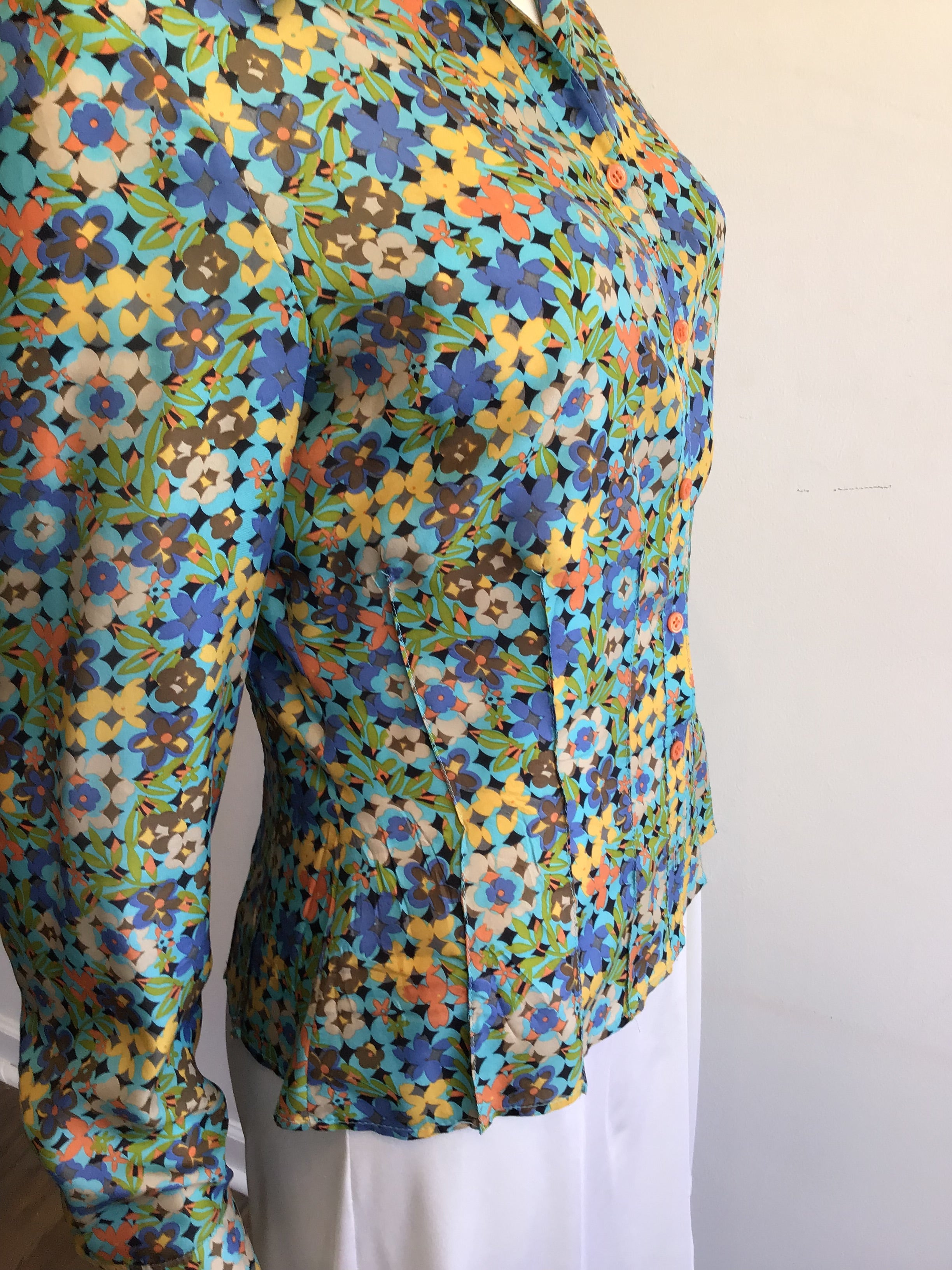 1990’s Silk Féraud Multicolor Shirt Size 4