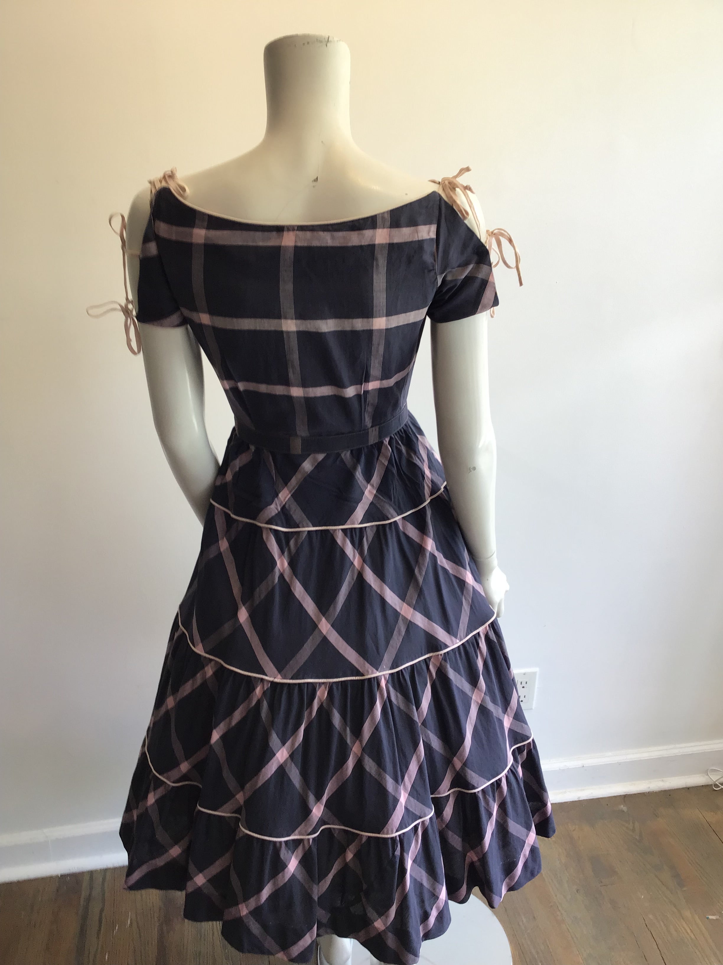 1950’s Pink/Charcoal Cotton Day Dress Size 6