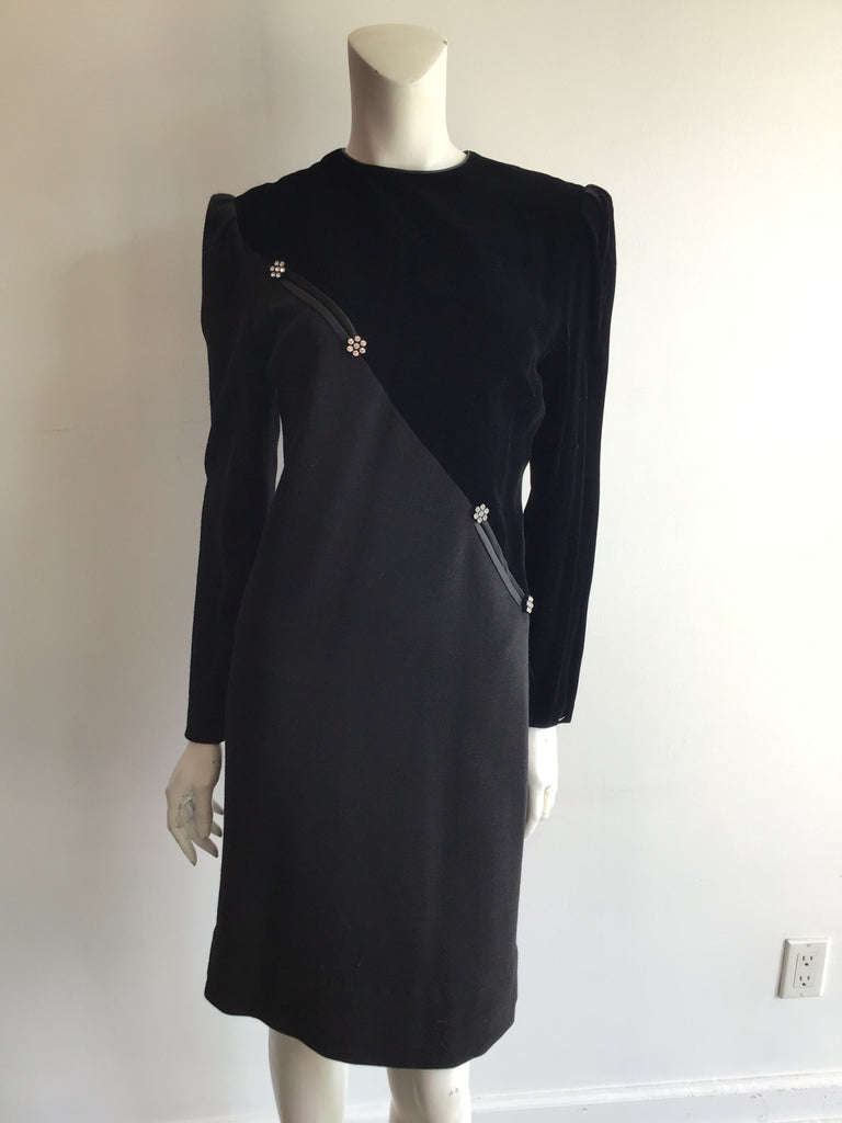 1980’s Black Wool and Silk Velvet Cocktail Dress Size 10