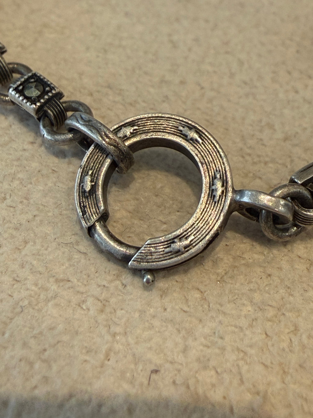 ART DECO STERLING AND CARNELIAN CABACHON BRACELET WTH MARCASITE