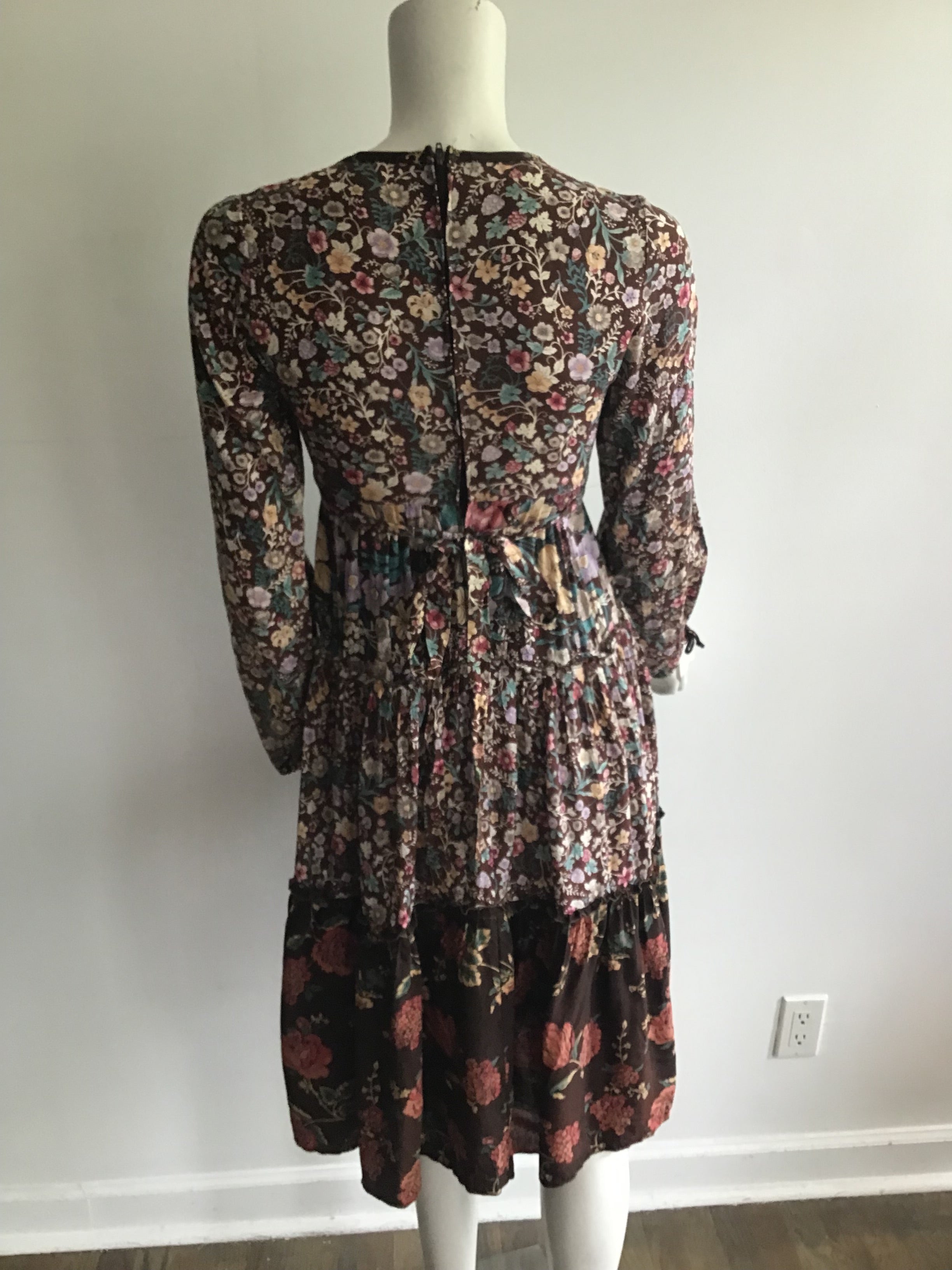 1970s Brown Floral Cotton Dress Size 4