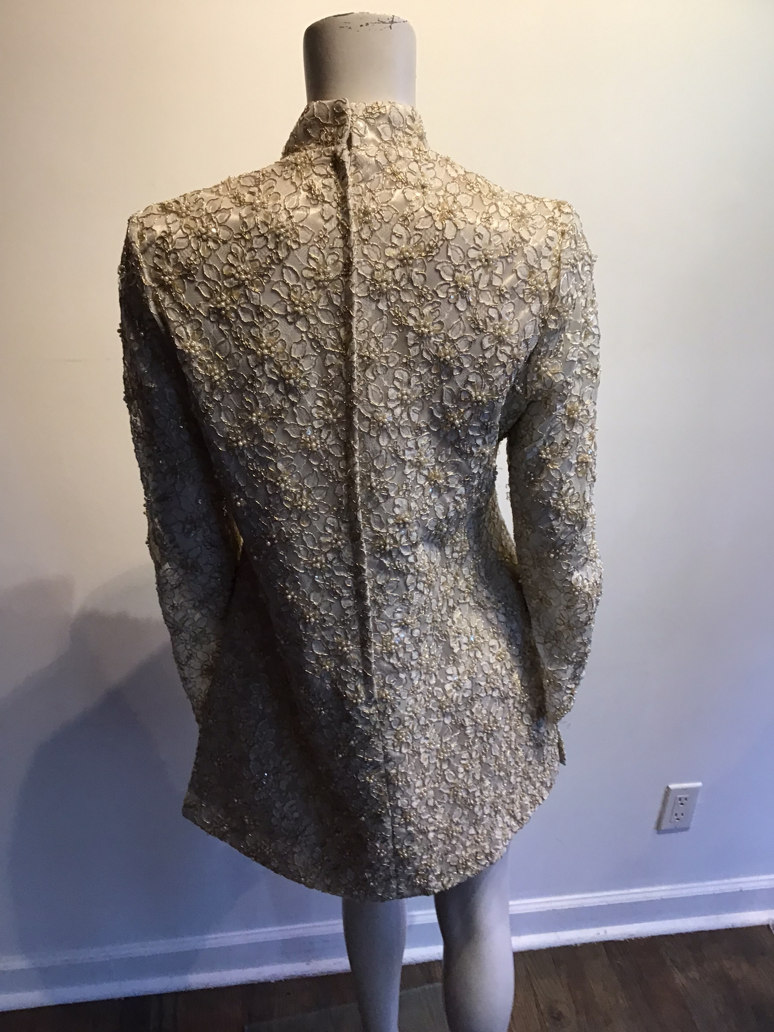 1960’s Crean and Gold Lace Mini Dress Size 10