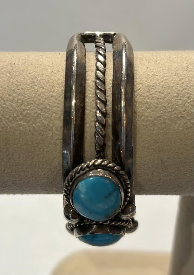 Vintage 70's Navajo Four Stone Blue Turquoise Cuff