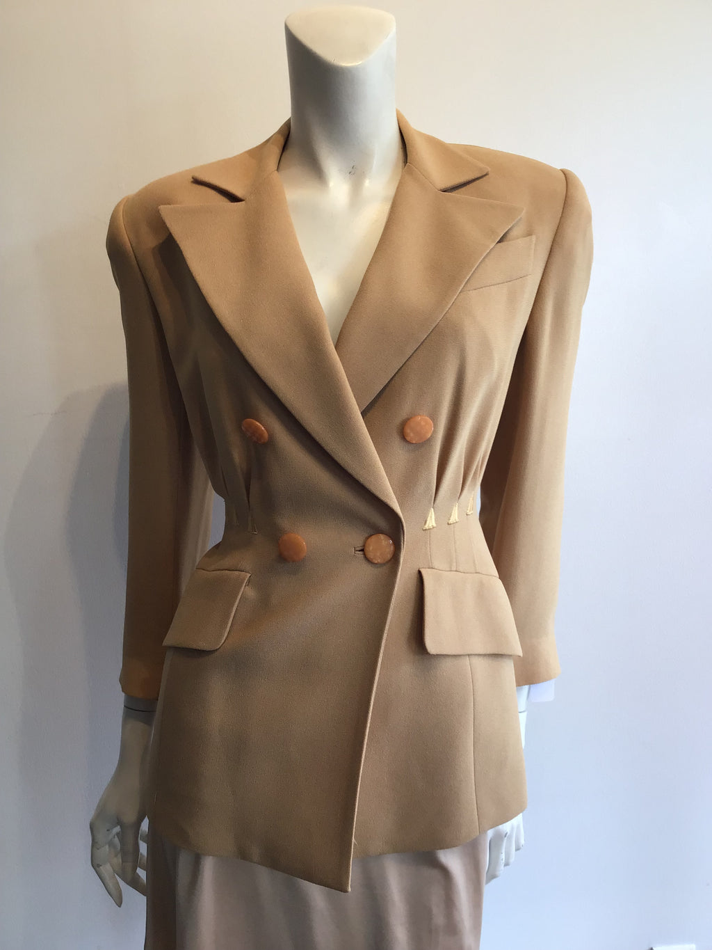 1980’s Tan Rayon Zelda Jacket Size 8