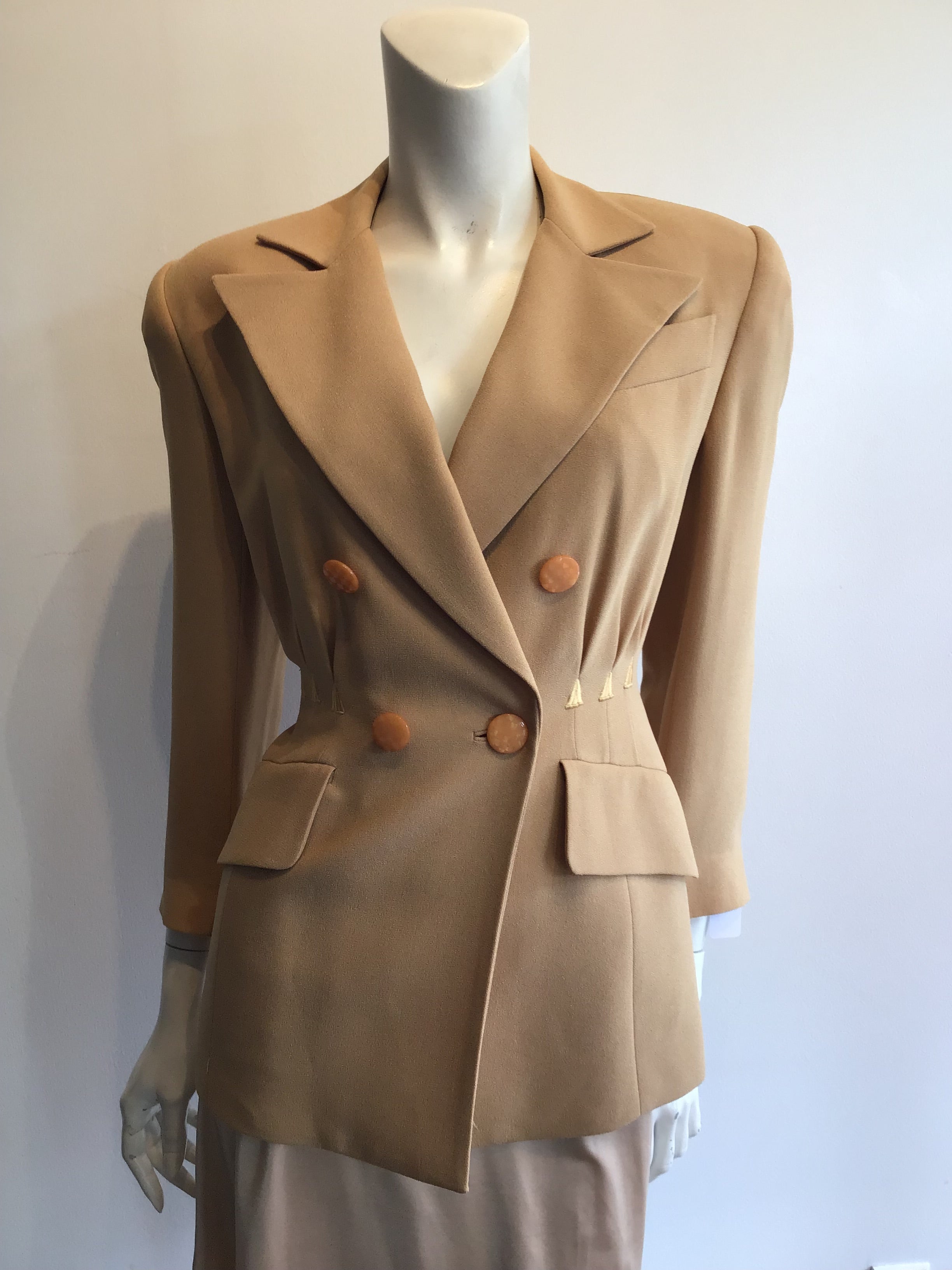 1980’s Tan Rayon Zelda Jacket Size 8
