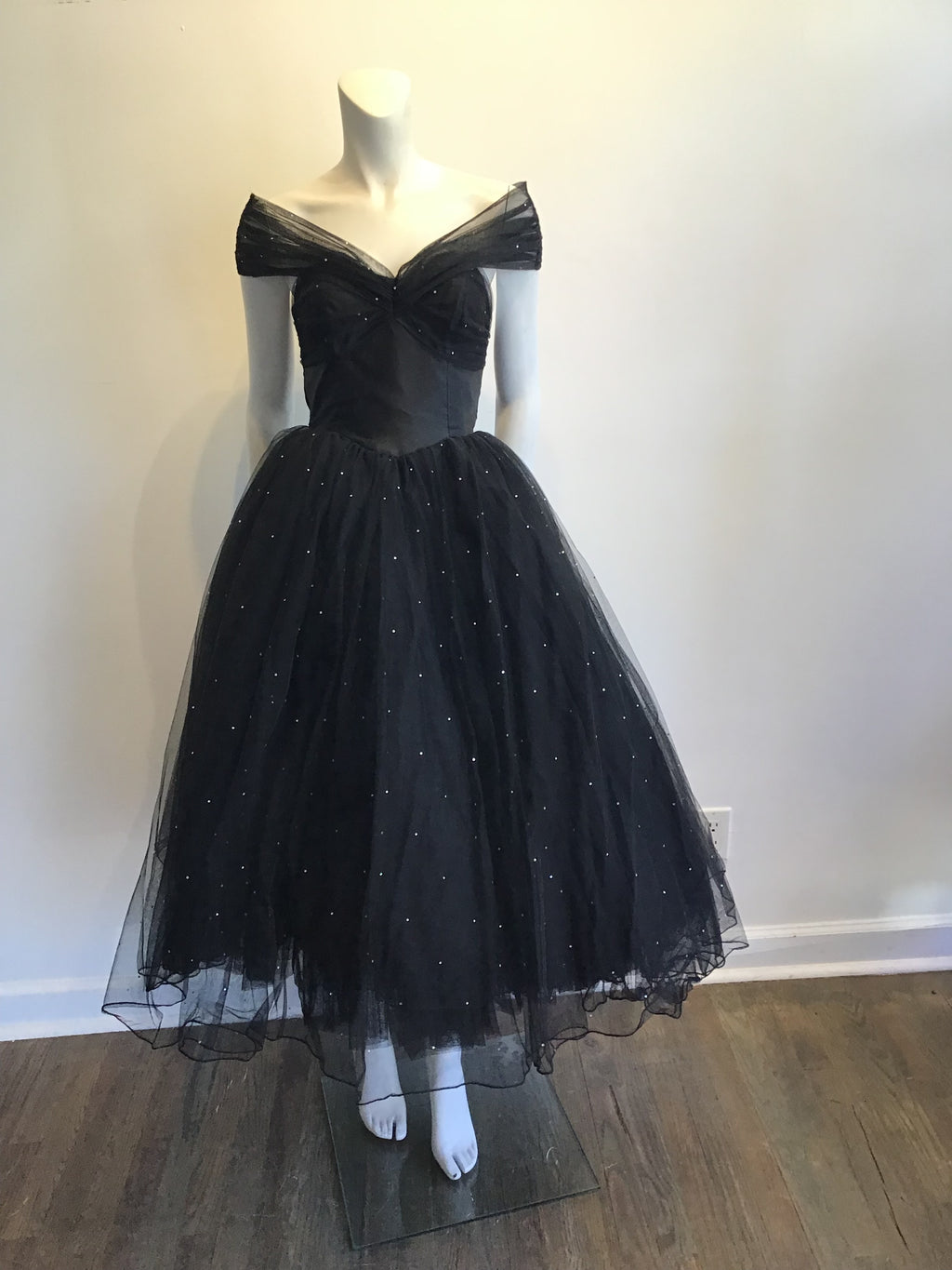 1980s David Fielden Black Tuille Strapless Evening Gown Size 4