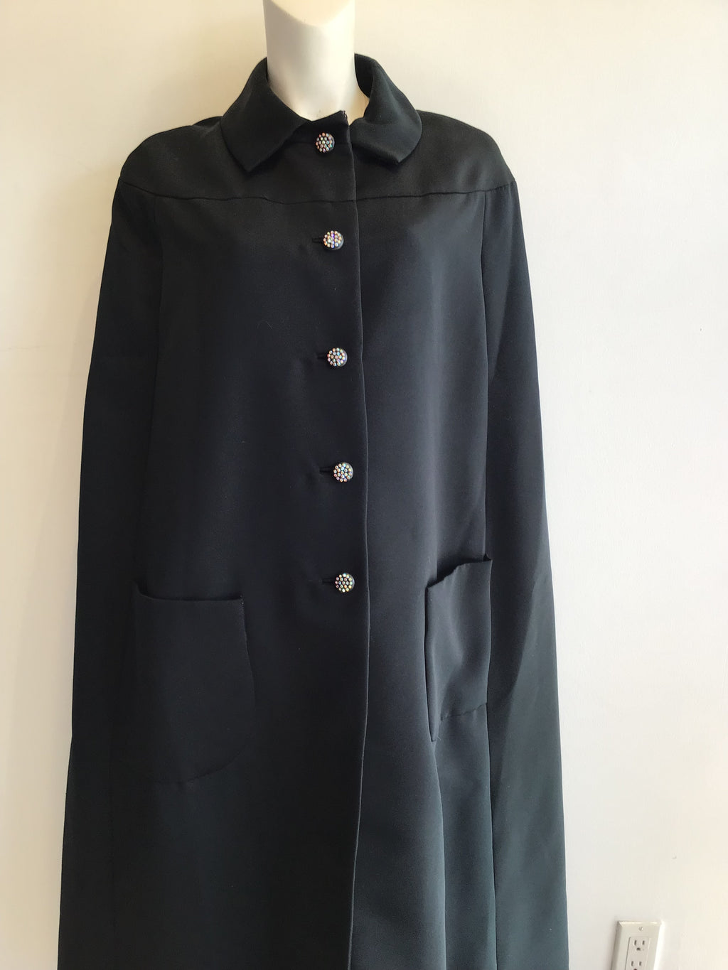 1960’s Black Silk Nora Zandré Cape up to Size 10