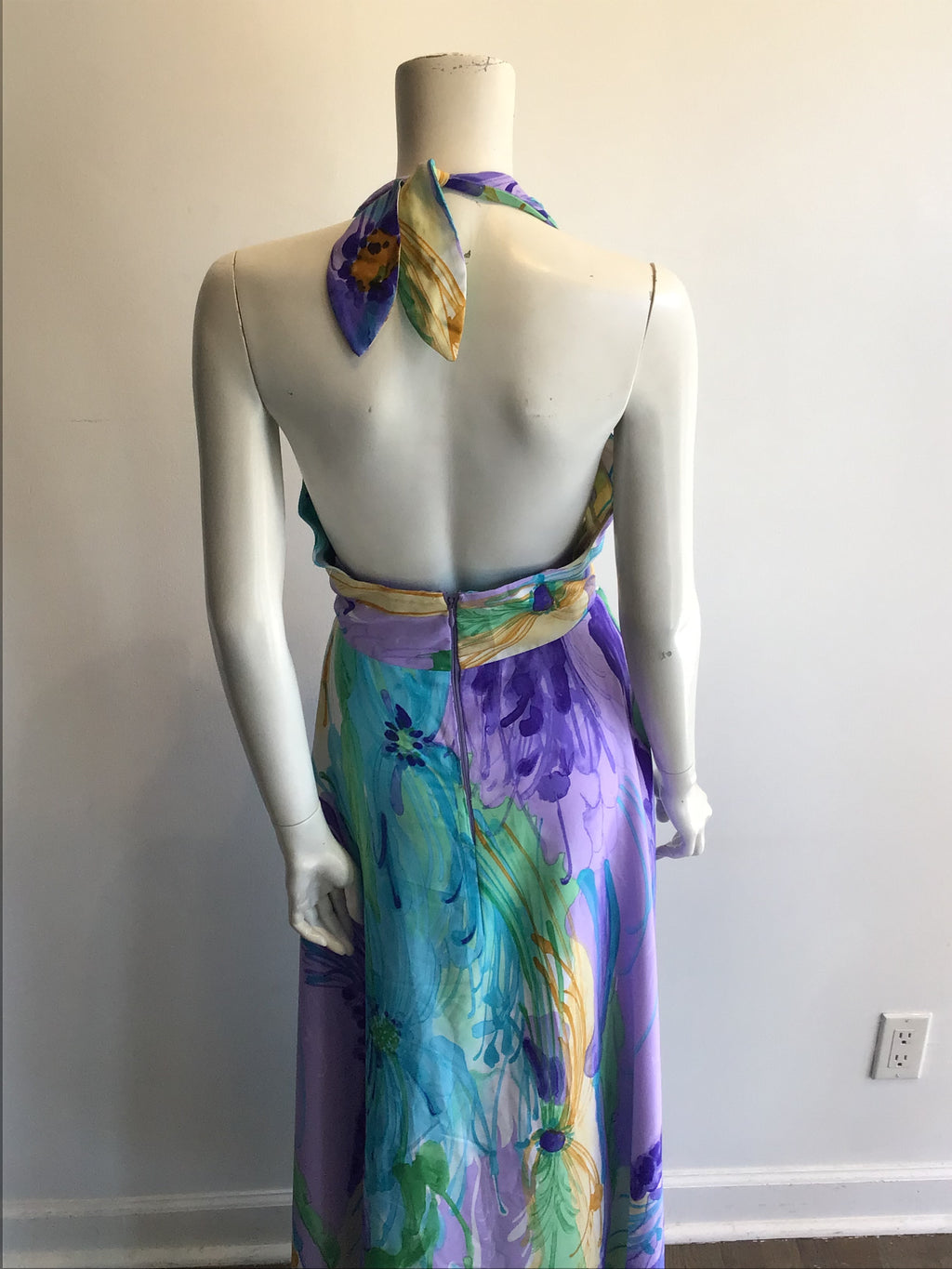 1970’s Multicolor Toni Richard Halter Dress with Belt Size 6