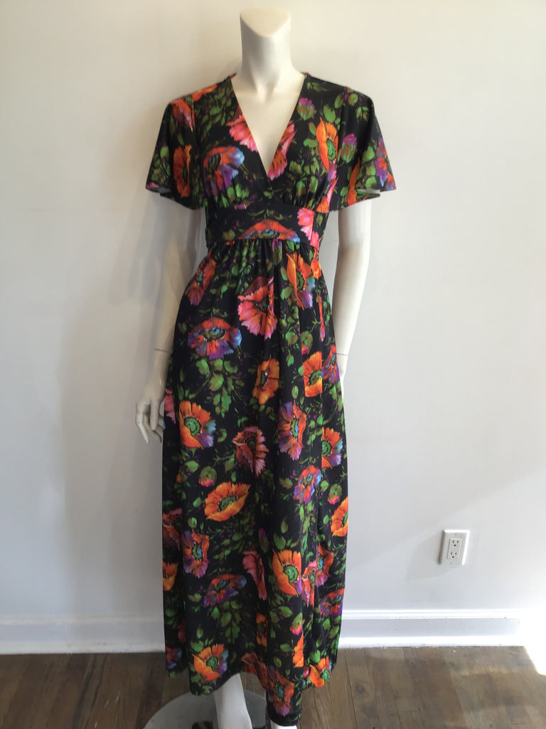 1970s Black with Poppies Print Polyester dress  Size 8