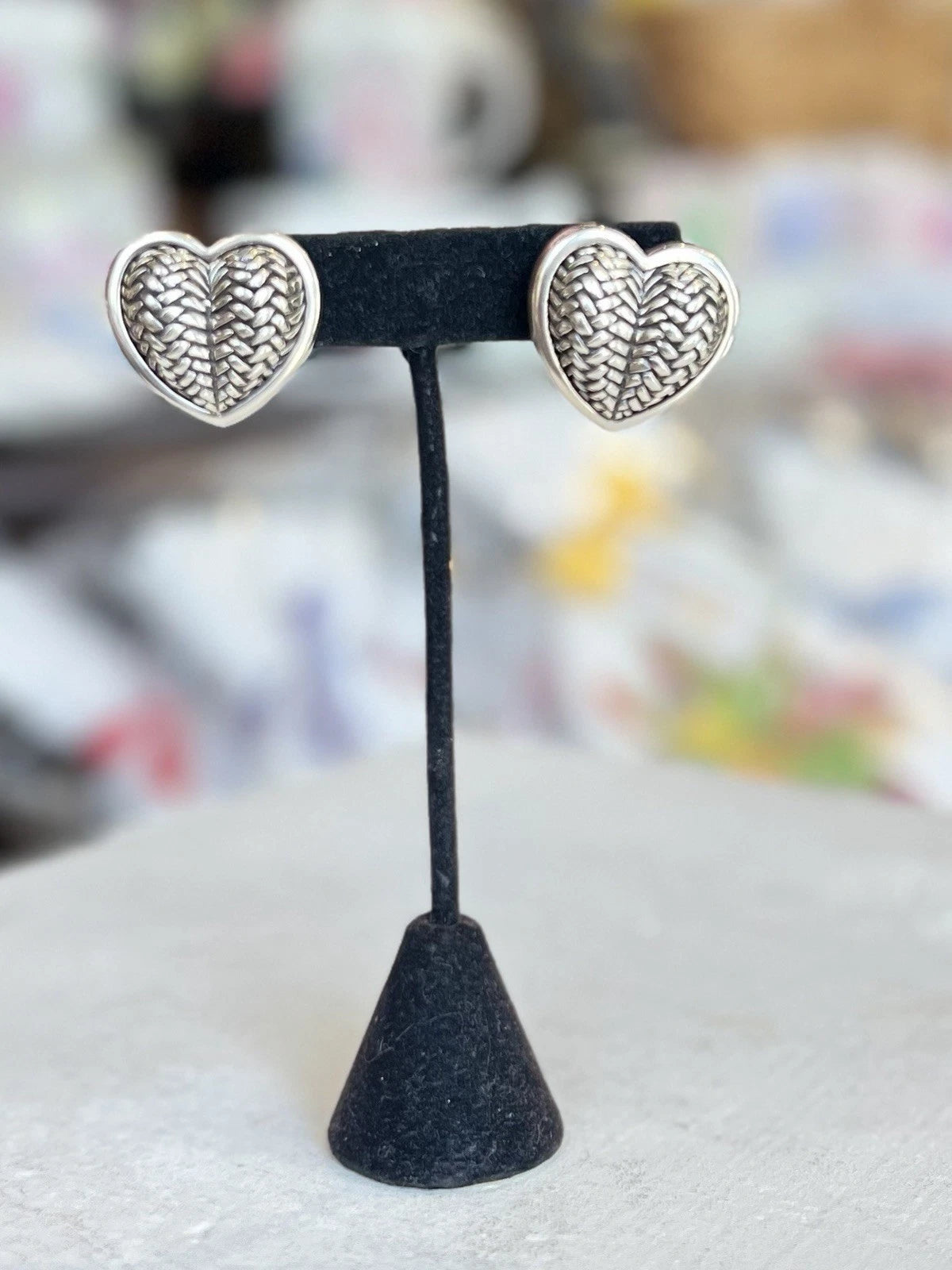 1996 BARRY KIESELSTEIN CORD STERLING SILVER OMEGA CLIP BRAIDED HEART EARRING