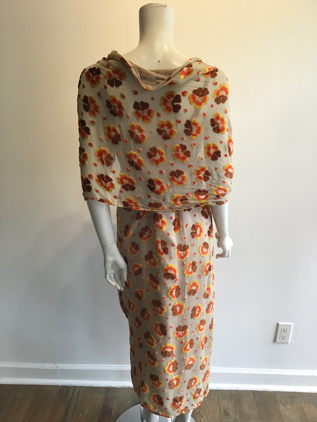 1960’s Taupe Floral Silk Flocked Velvet Strapless Dress Size 8