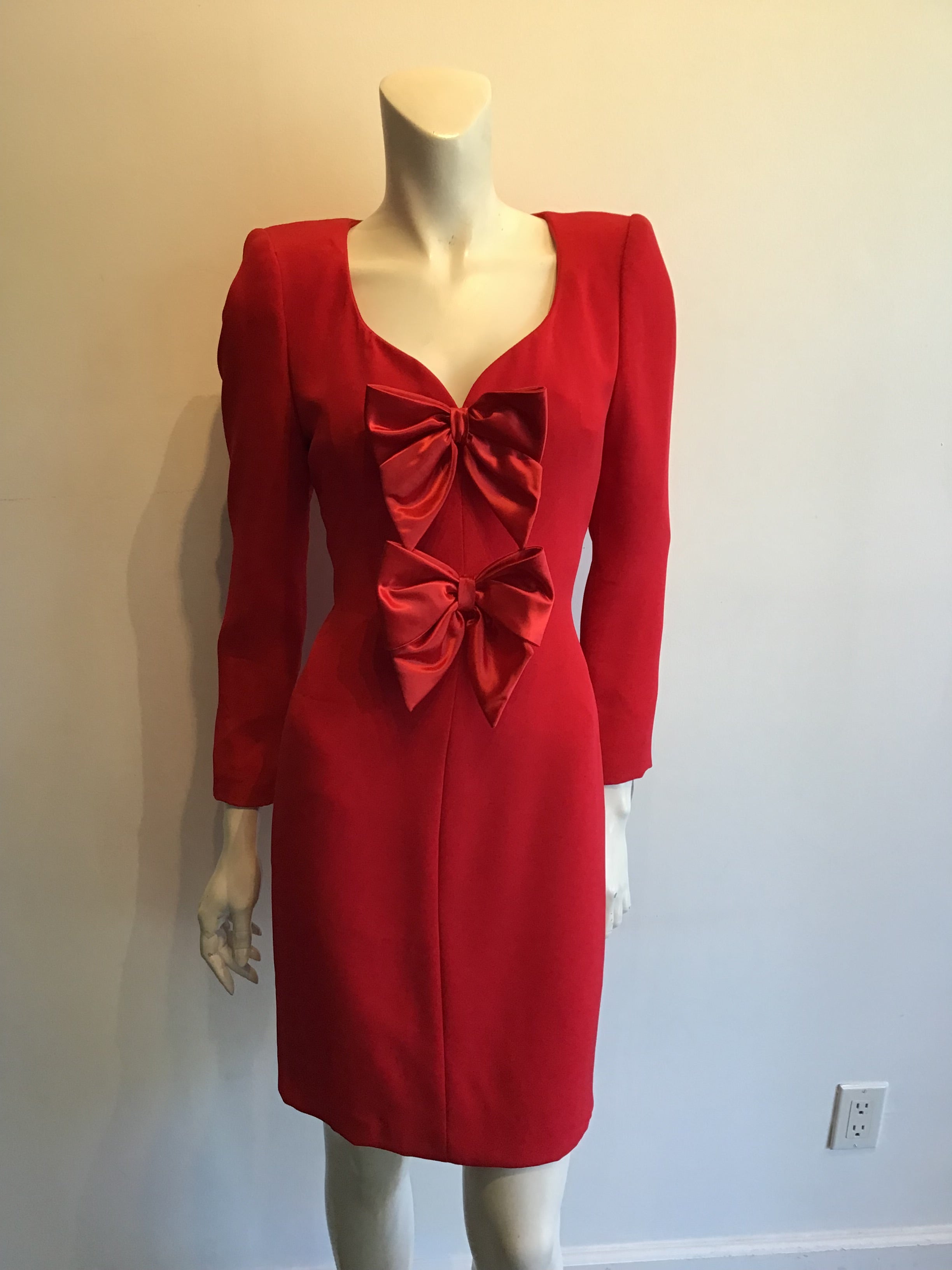 1980’s Red Crepe Fernando Pena  Cocktail Dress Size 8