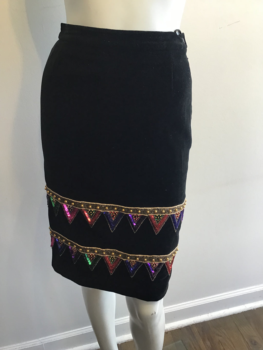 1980’s Black Silk Velvet Escada Skirt Size 4