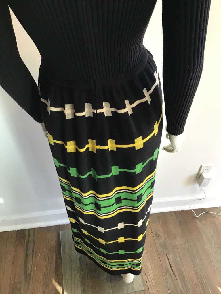 1970’s Black Wool Blend Knit Dress Size 6