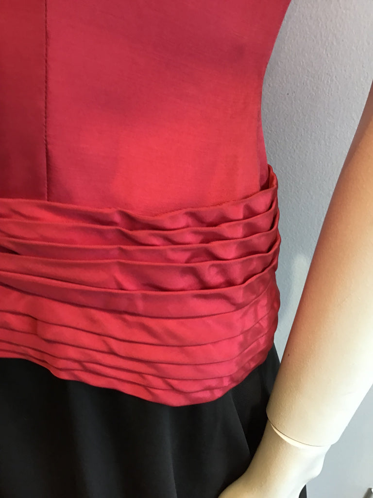 1940’s Red and Black Rayon Evening gown Size 6