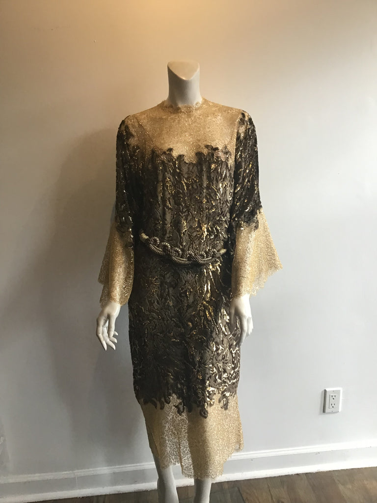 1980s Oscar de La Renta Gold Lace and Flocked Velvet Chemise Style Cocktail Dress with belt Size 8