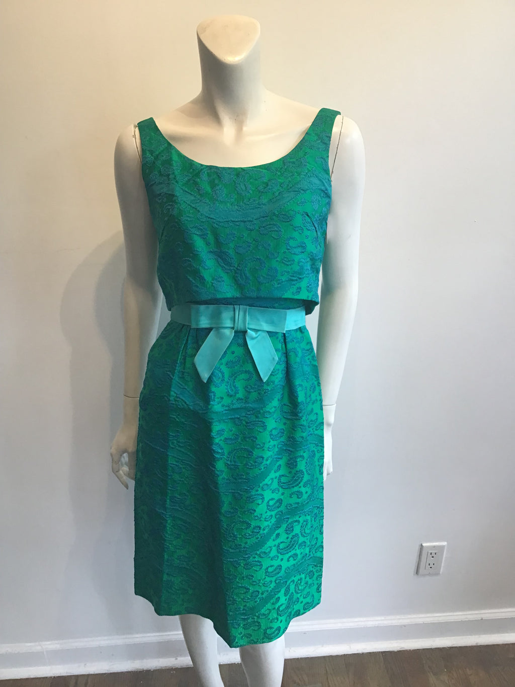 Late 1950s Green and Blue Silk Brocade Cocktail Dress Size 6