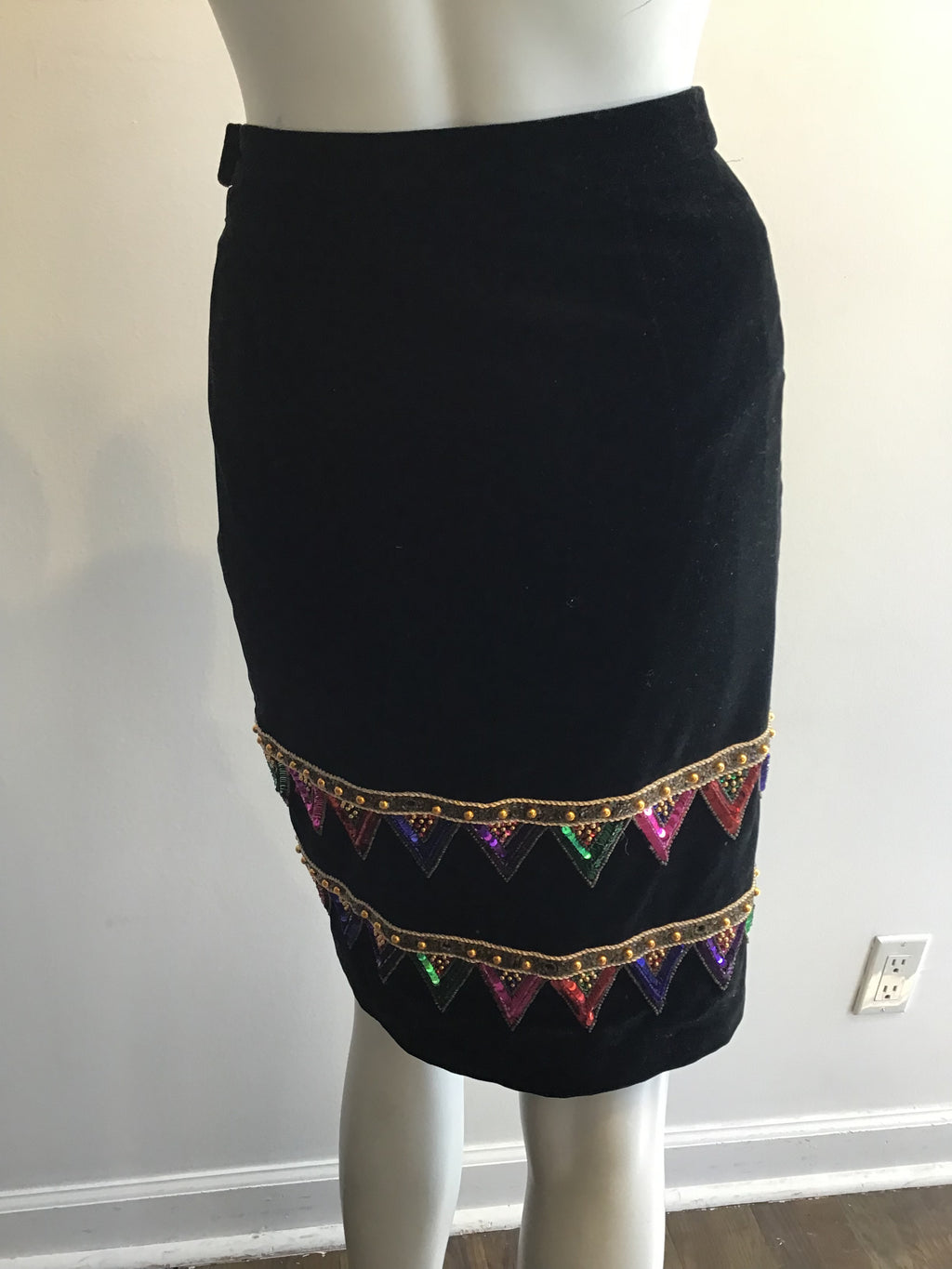 1980’s Black Silk Velvet Escada Skirt Size 4