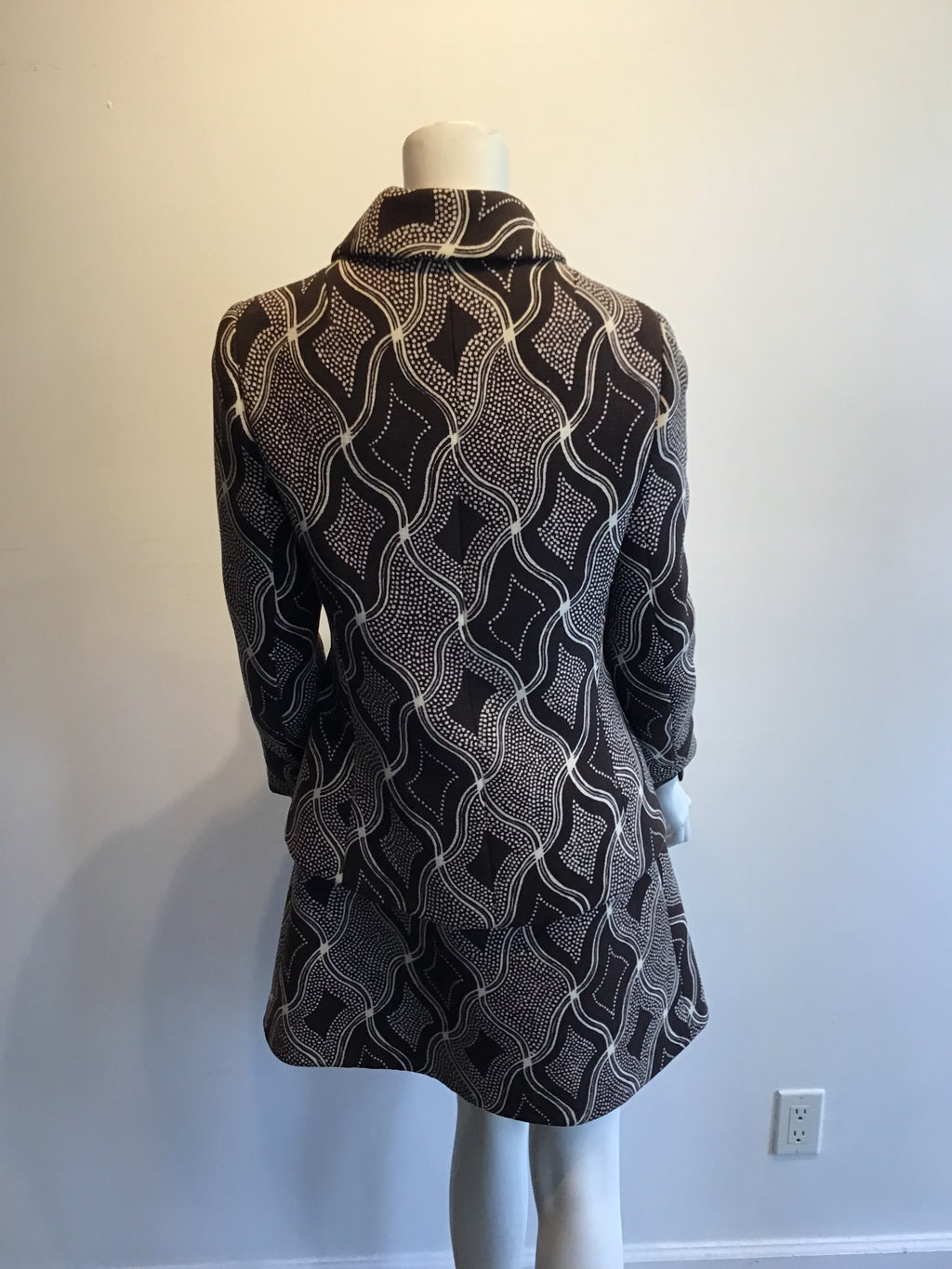 1960s Wool/Wool Crepe Brown Printed Dress with Jacket and Scarf Size 8