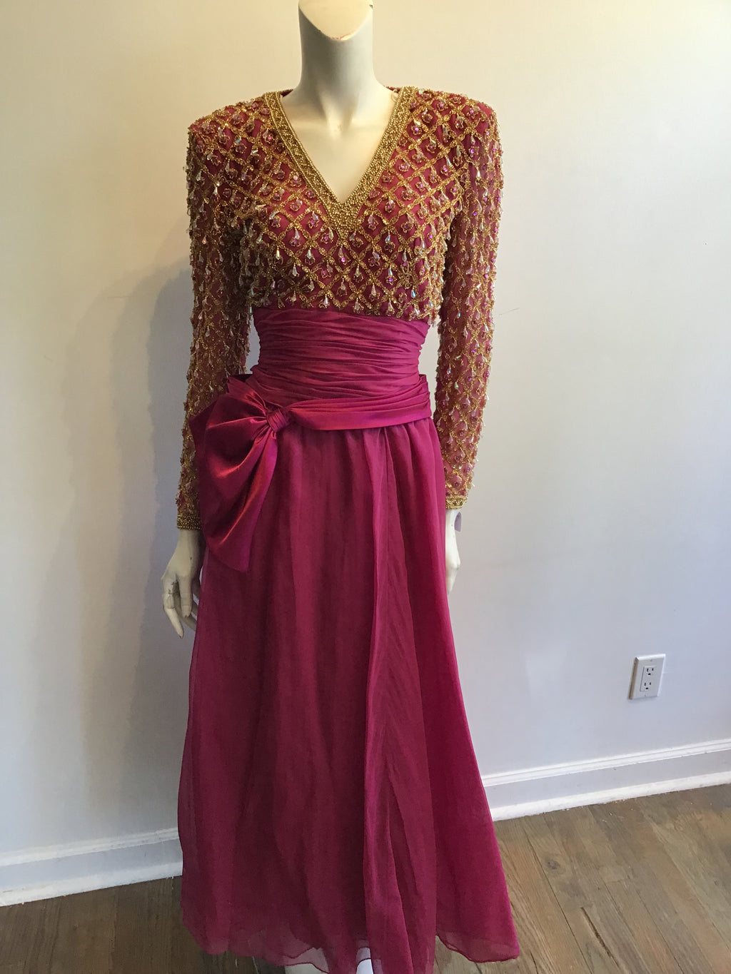 1980’s Cranberry Crepe Beaded Victoria Ltd of Hong Kong Evening Dress Size 8