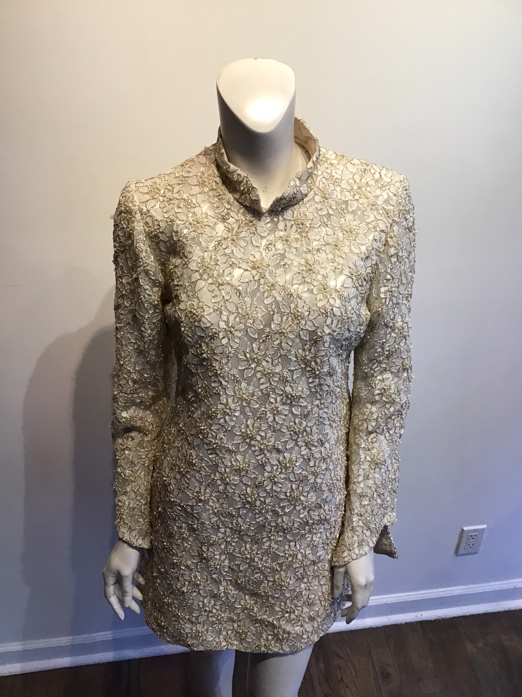 1960’s Crean and Gold Lace Mini Dress Size 10