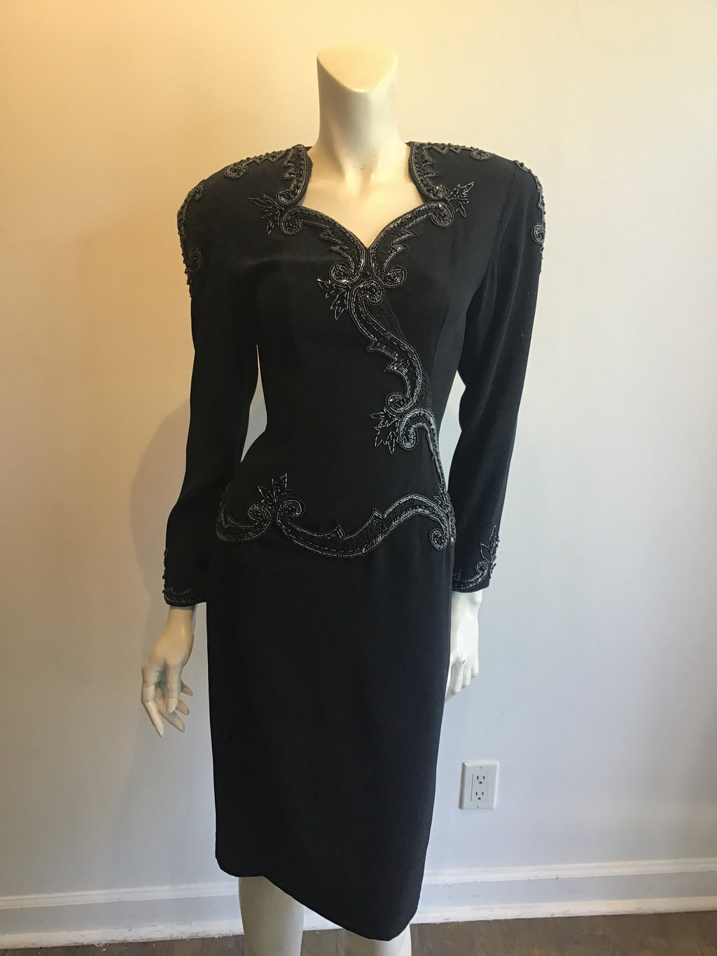 1980’s Black Polyester D’Ore Cocktail Dress Size 8