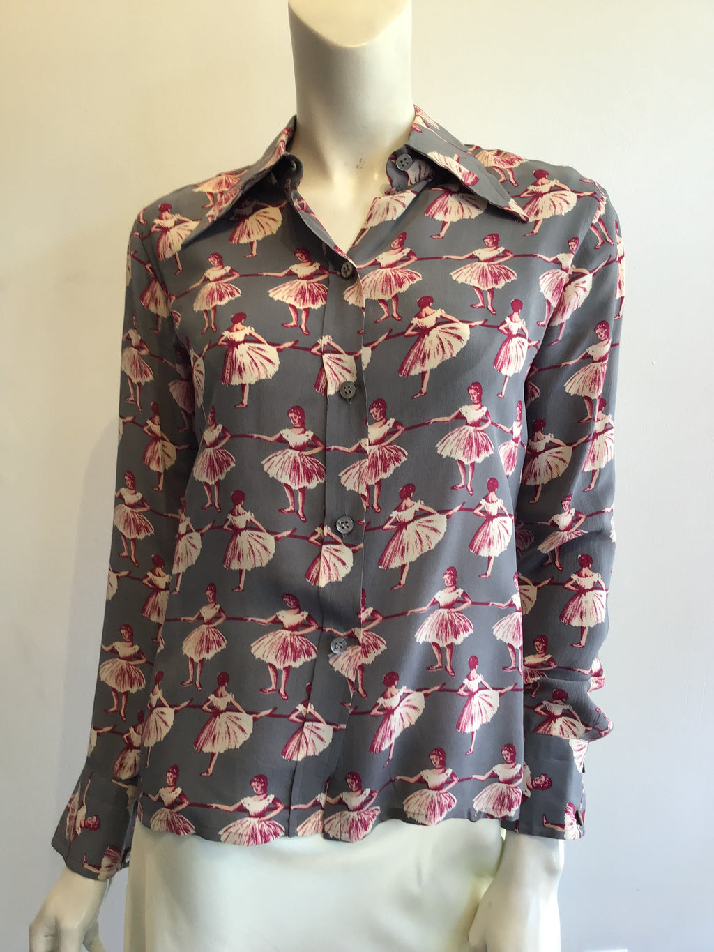 1970’s Valentino Gray Silk Blouse with Ballerinas Size 6