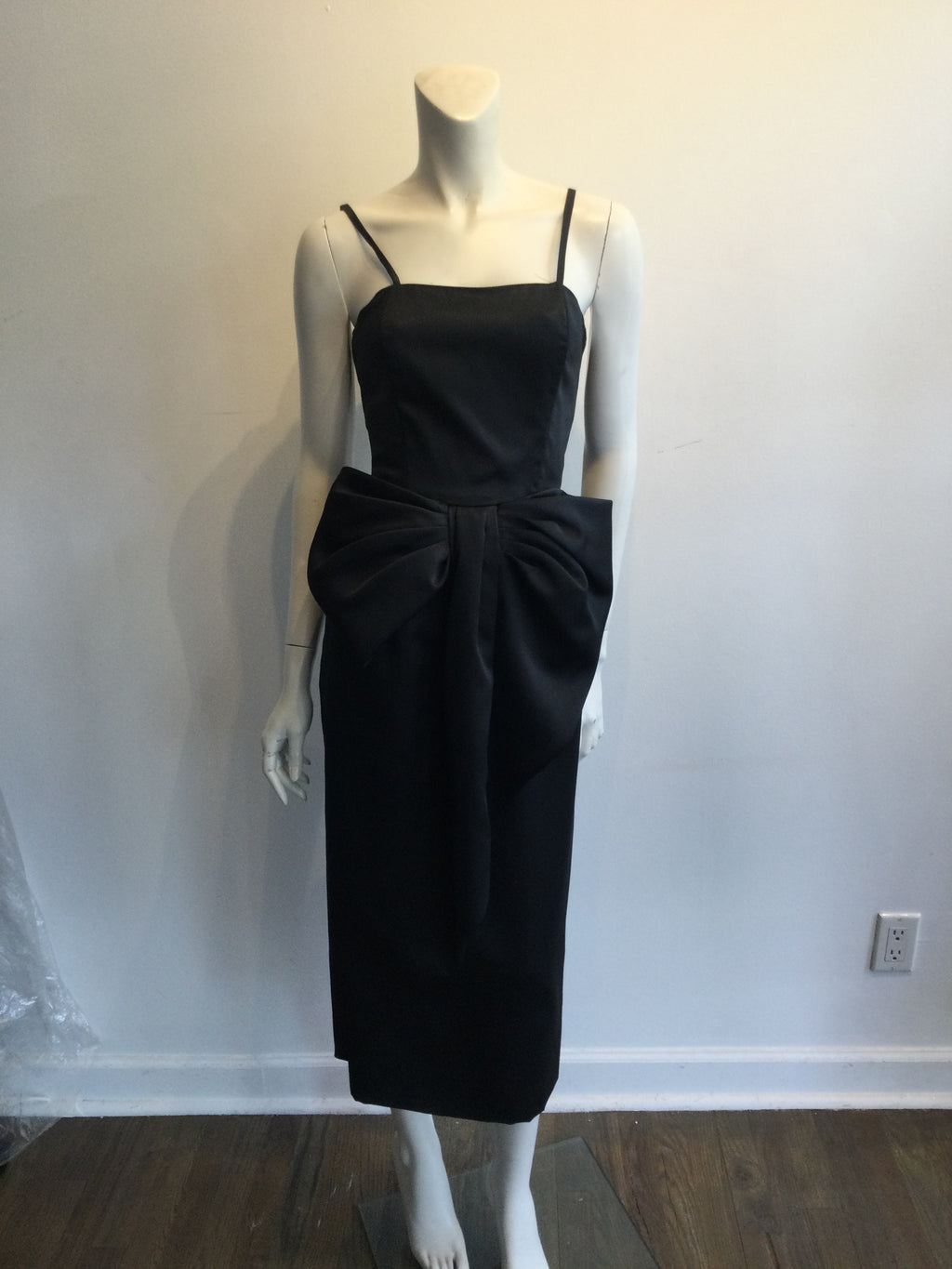 1980s Black Silk Victor Costa Evening Gown Size 4