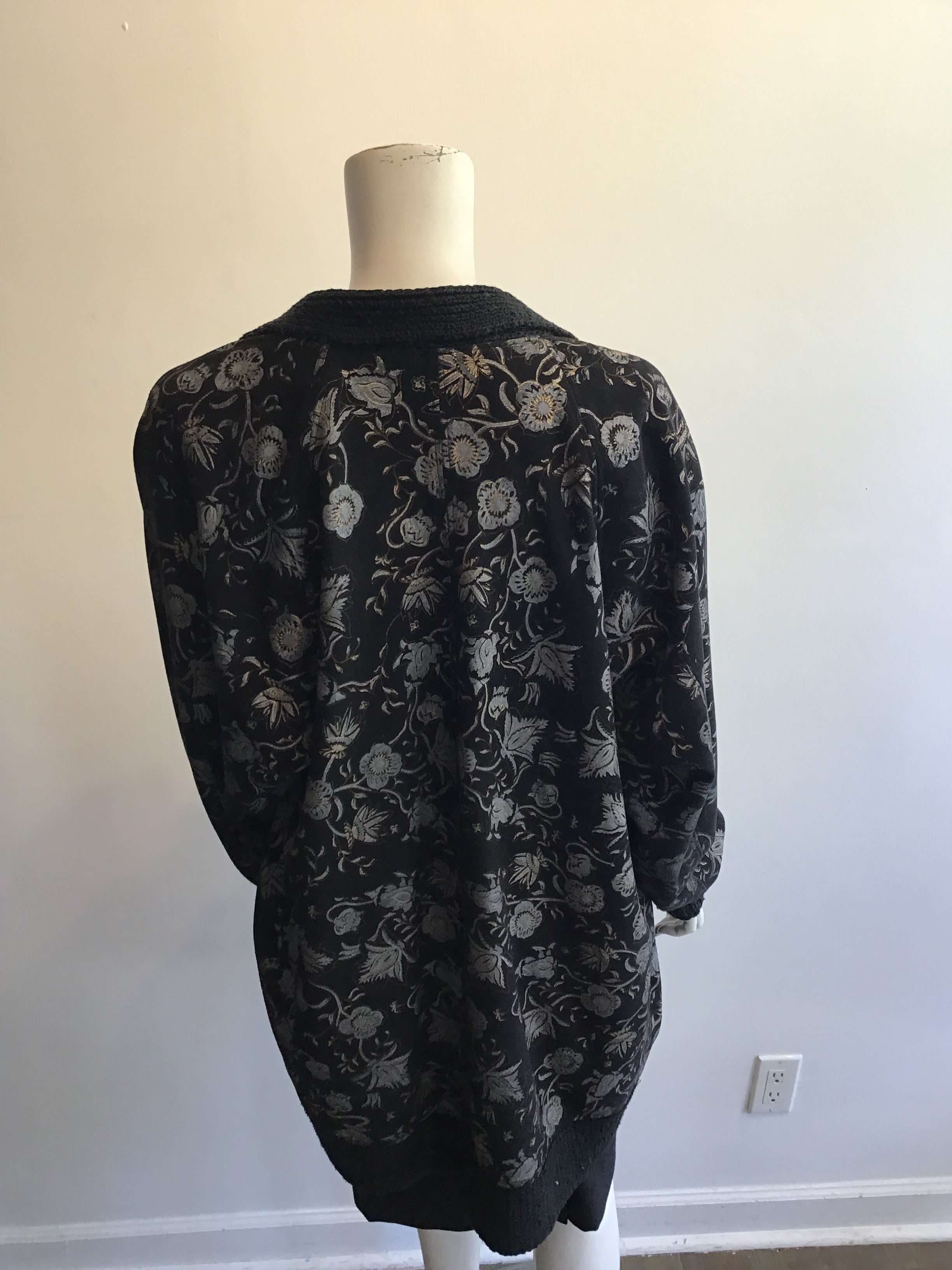 1980’s Opulent Hand Stenciled Black Cocoon Coat Size 10