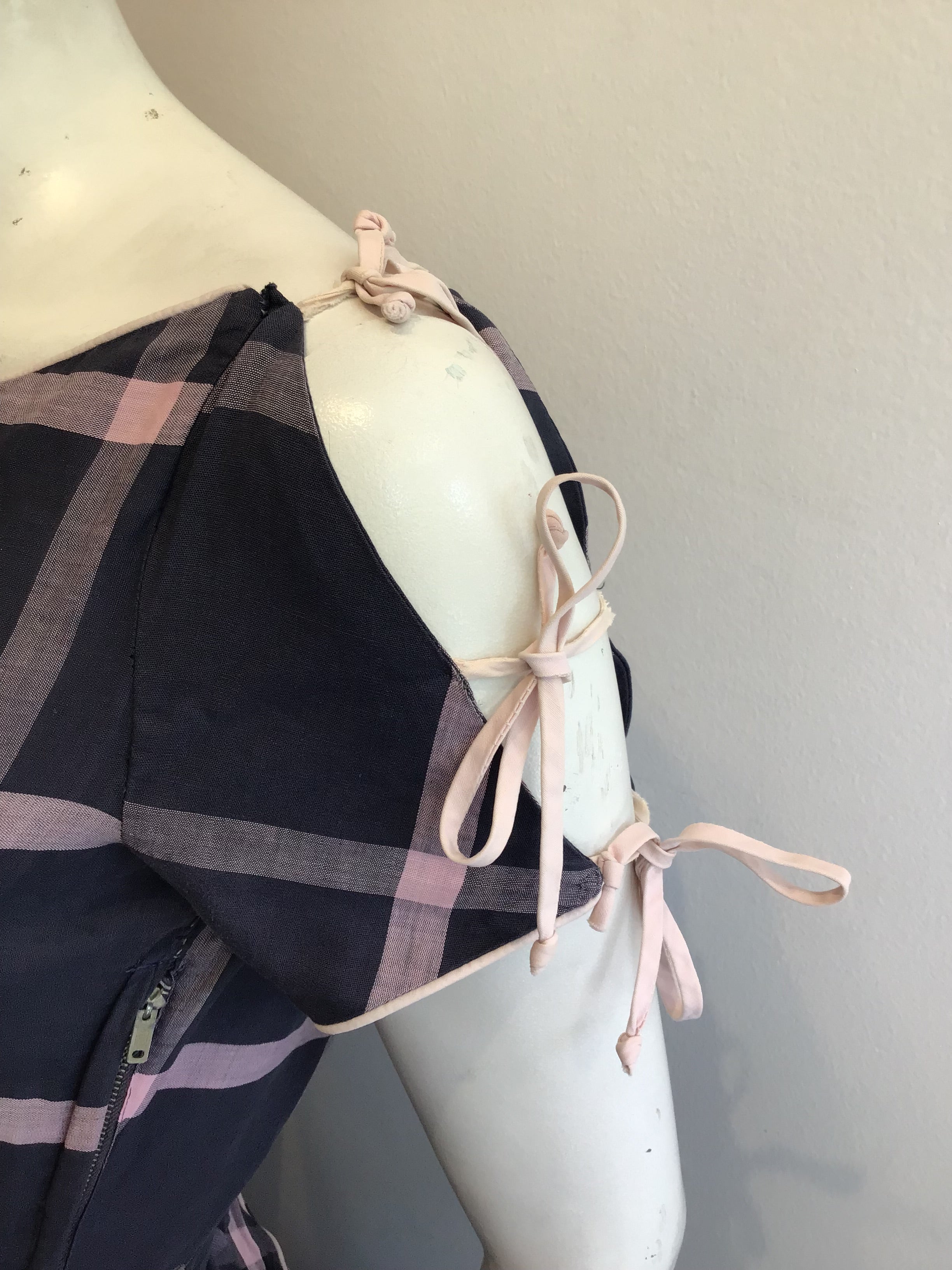 1950’s Pink/Charcoal Cotton Day Dress Size 6