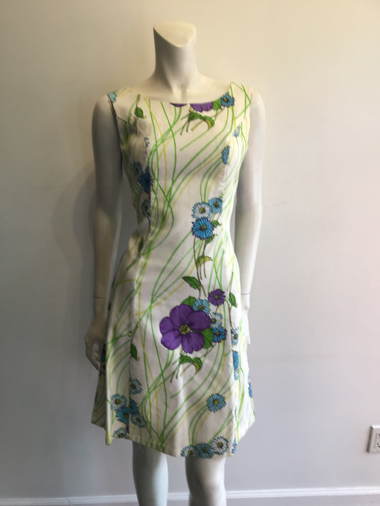 1960’s Cotton White/Purple/Blue/Green Janet Lynn Size 8