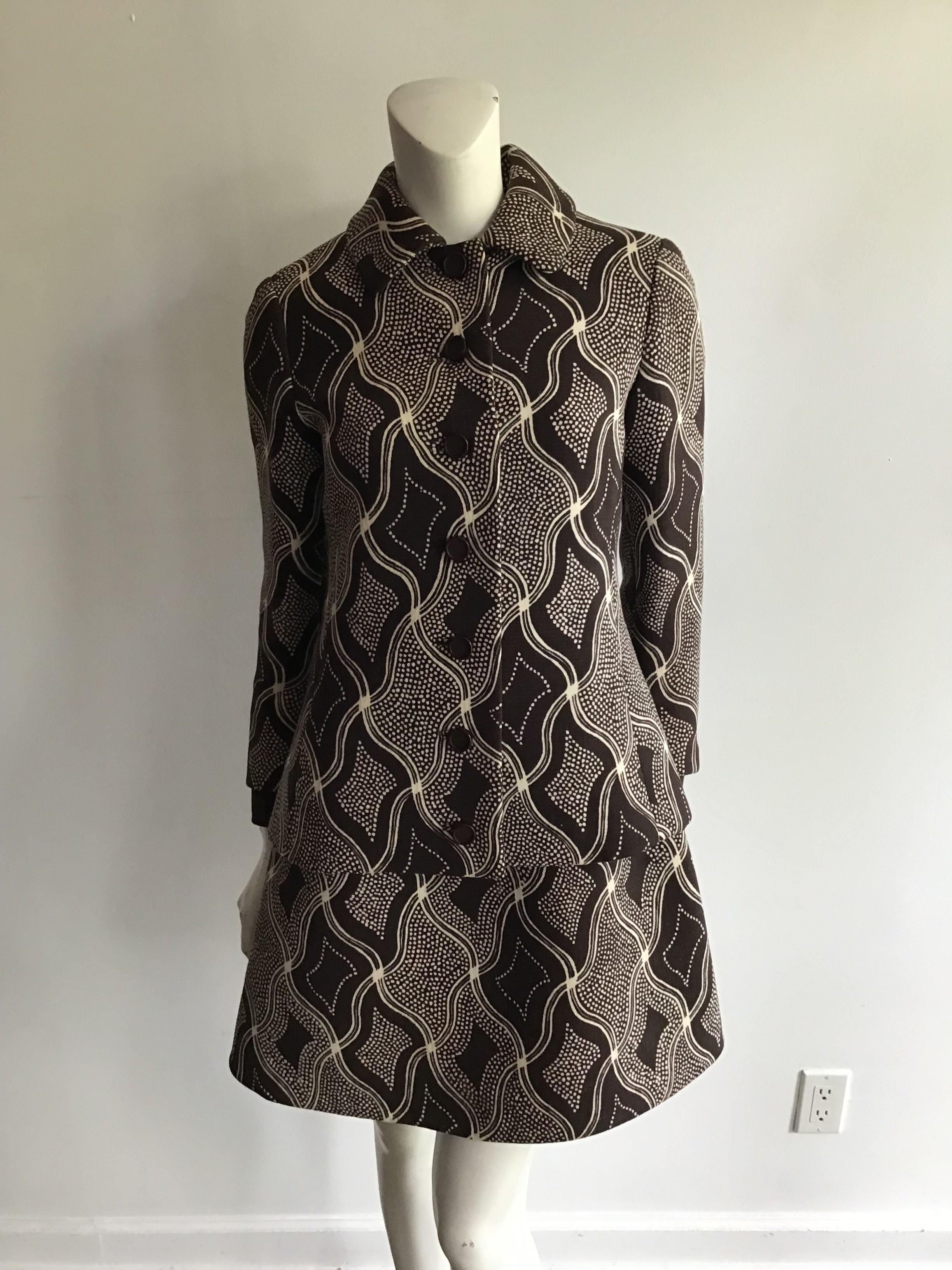 1960s Wool/Wool Crepe Brown Printed Dress with Jacket and Scarf Size 8
