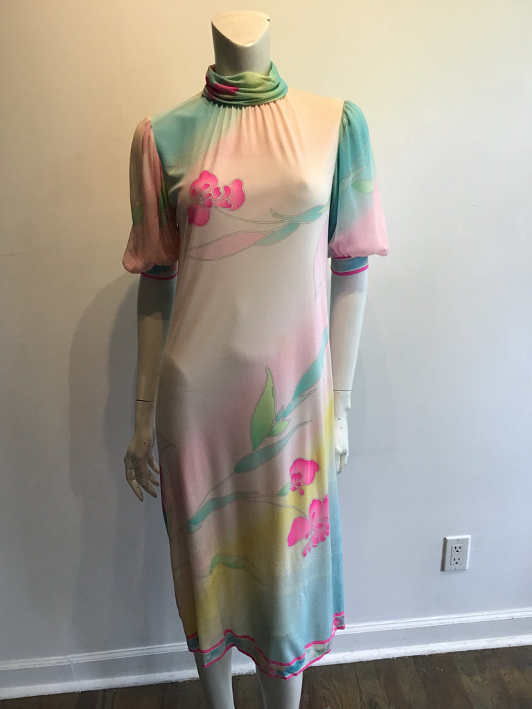 1970’s Silk Jersey Floral Printed Leonard of Paris. Dress with Scarf Size 8