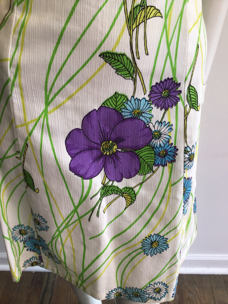 1960’s Cotton White/Purple/Blue/Green Janet Lynn Size 8