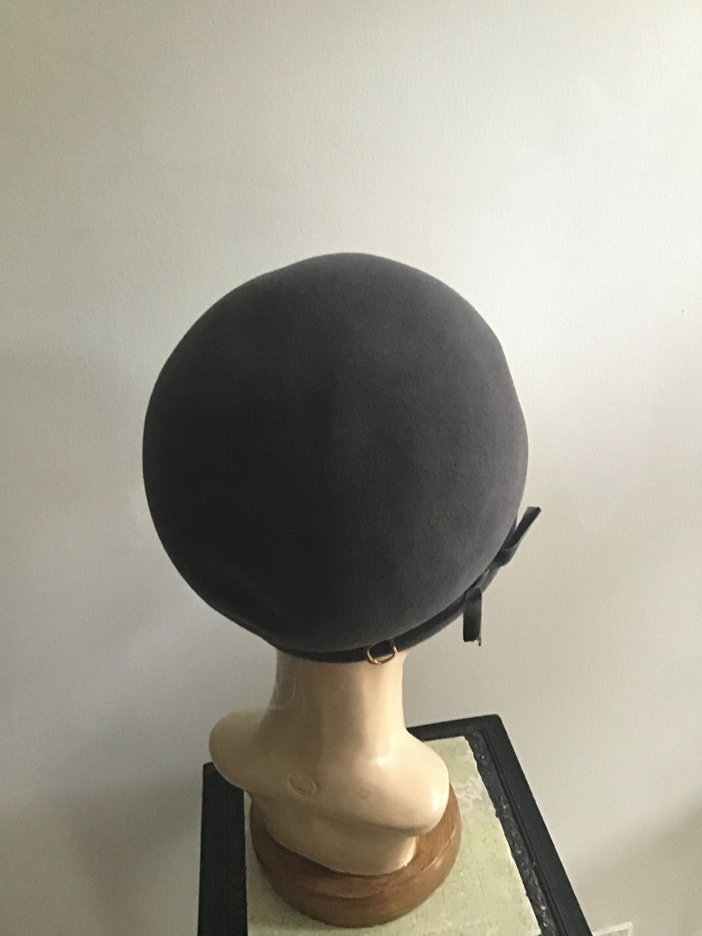 1960s Mr John Jr Gray Wool Hay