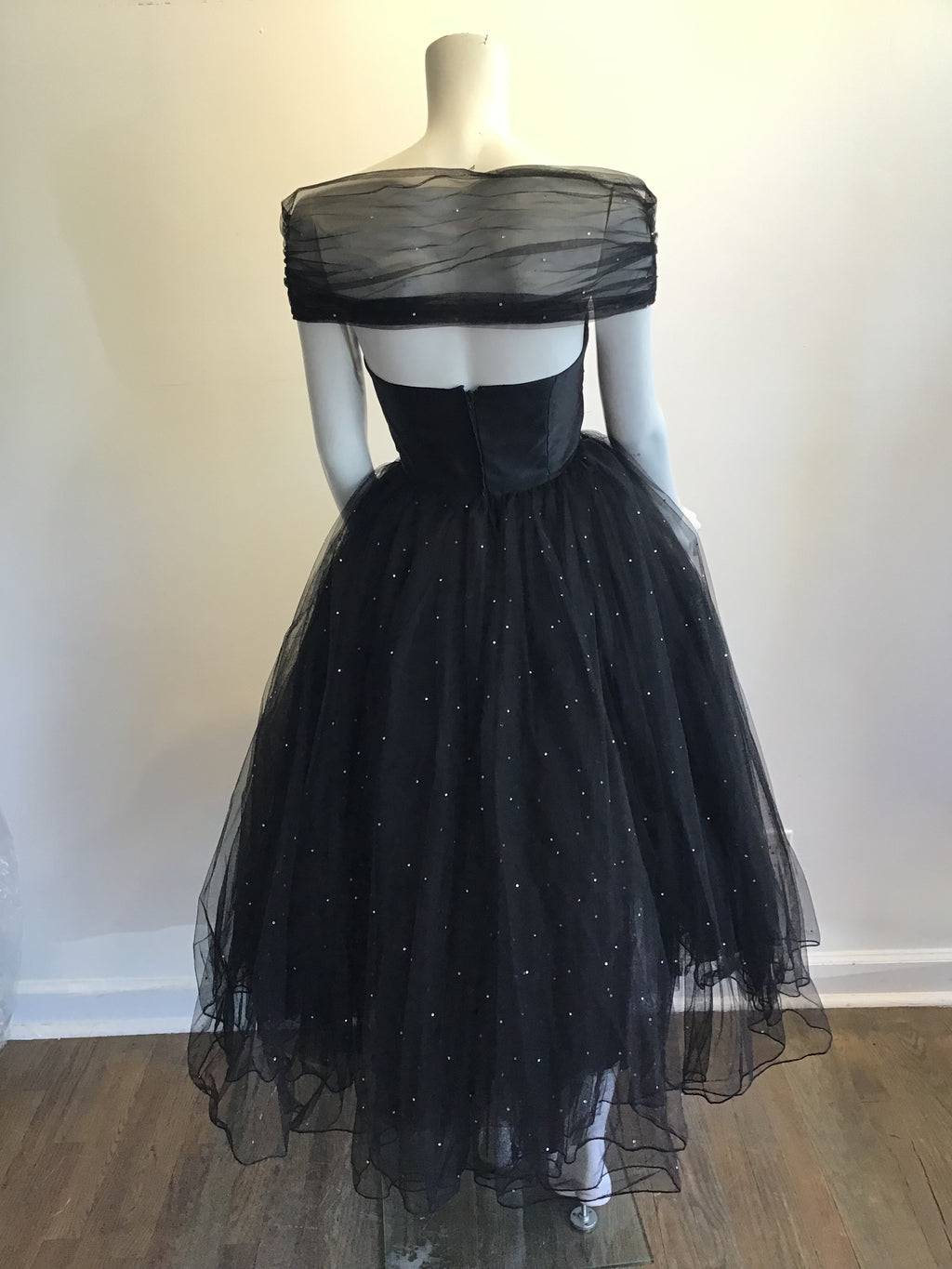 1980s David Fielden Black Tuille Strapless Evening Gown Size 4