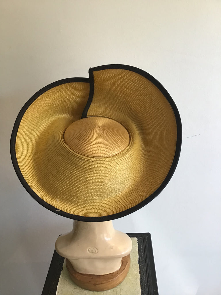 1990s Straw hat done in the 1940s Style