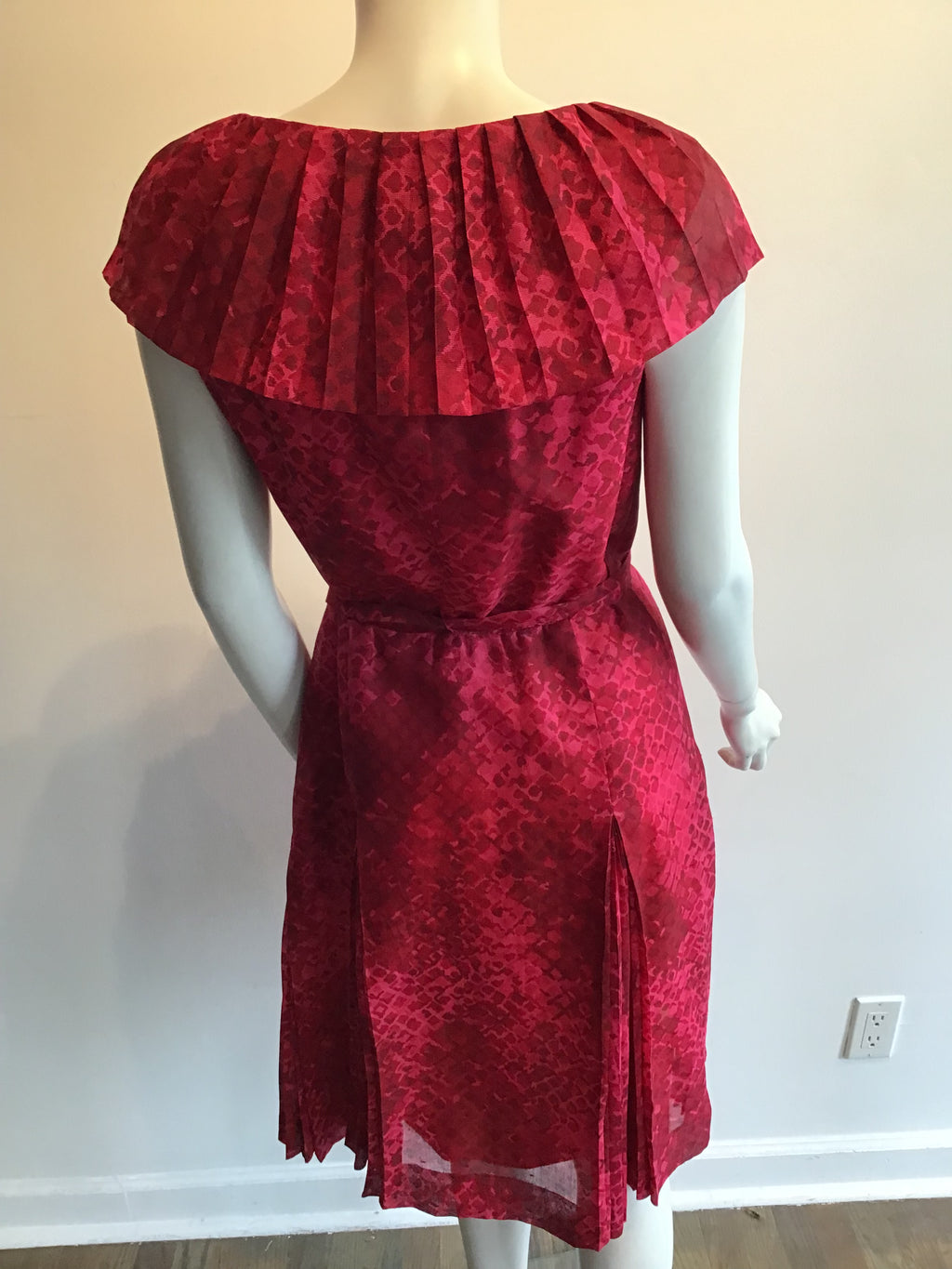 1960s Red and Pink Cotton Net Dress Size 8