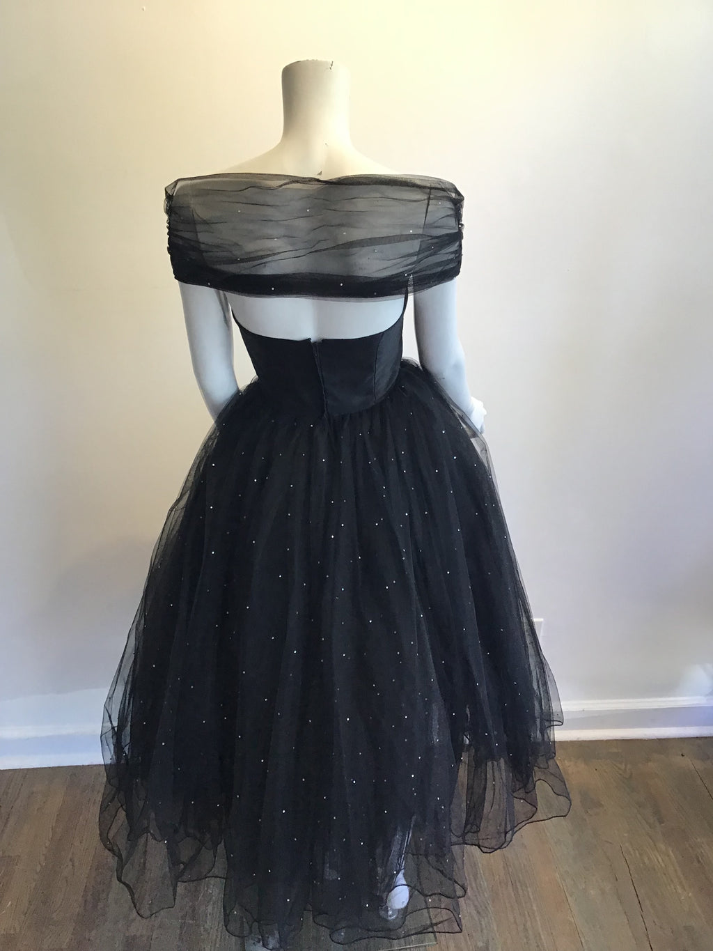 1980s David Fielden Black Tuille Strapless Evening Gown Size 4