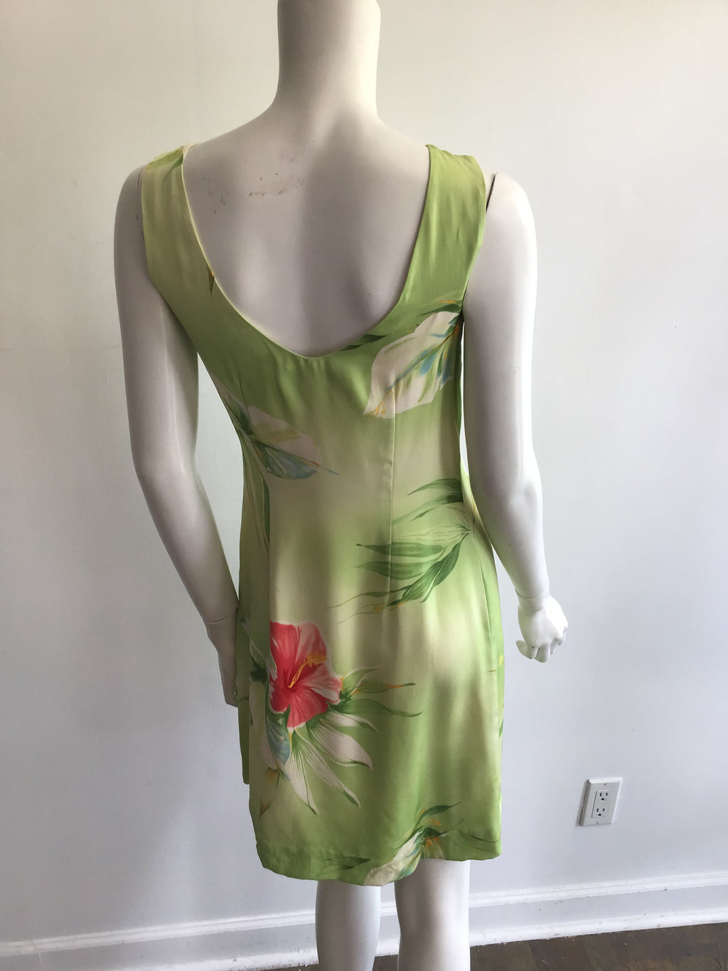 2000s Silk Green and Pink Tommy Bahama Dress Size 8