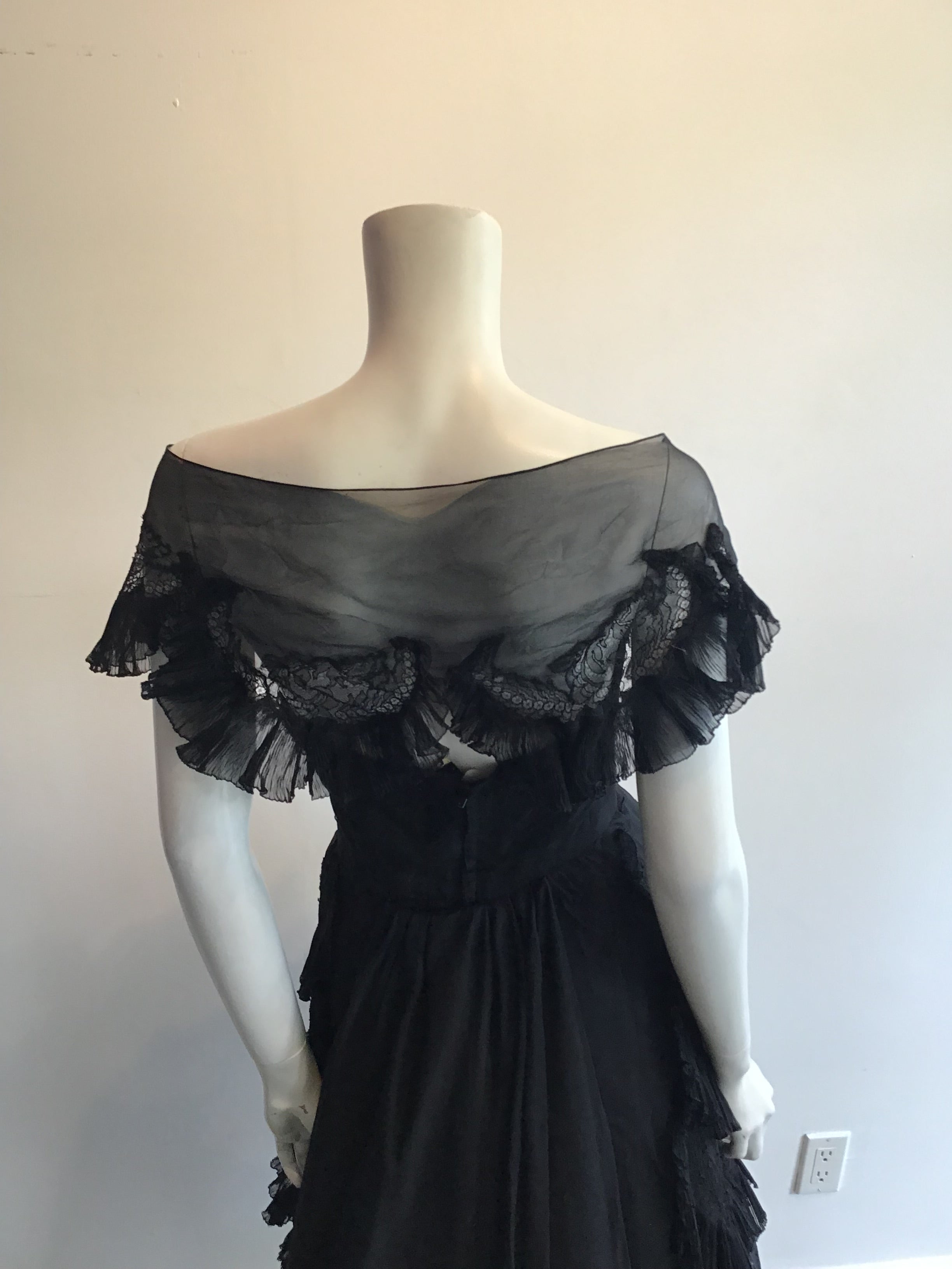 1950s Harvey Brenin Black Organza and Lace Cocktail Dress Size 6