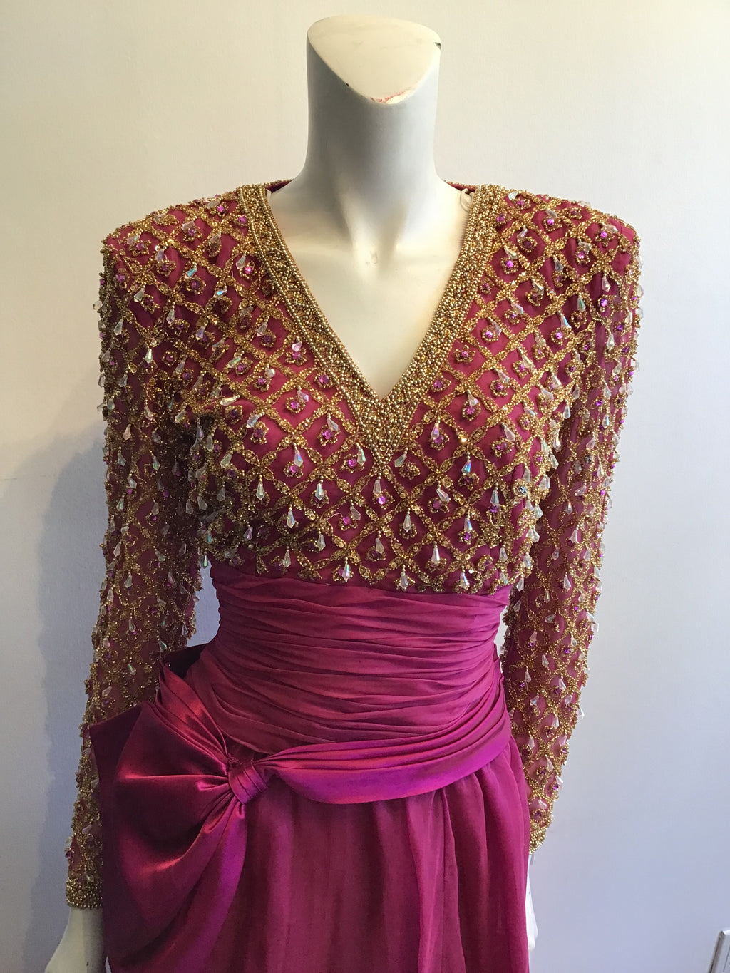 1980’s Cranberry Crepe Beaded Victoria Ltd of Hong Kong Evening Dress Size 8