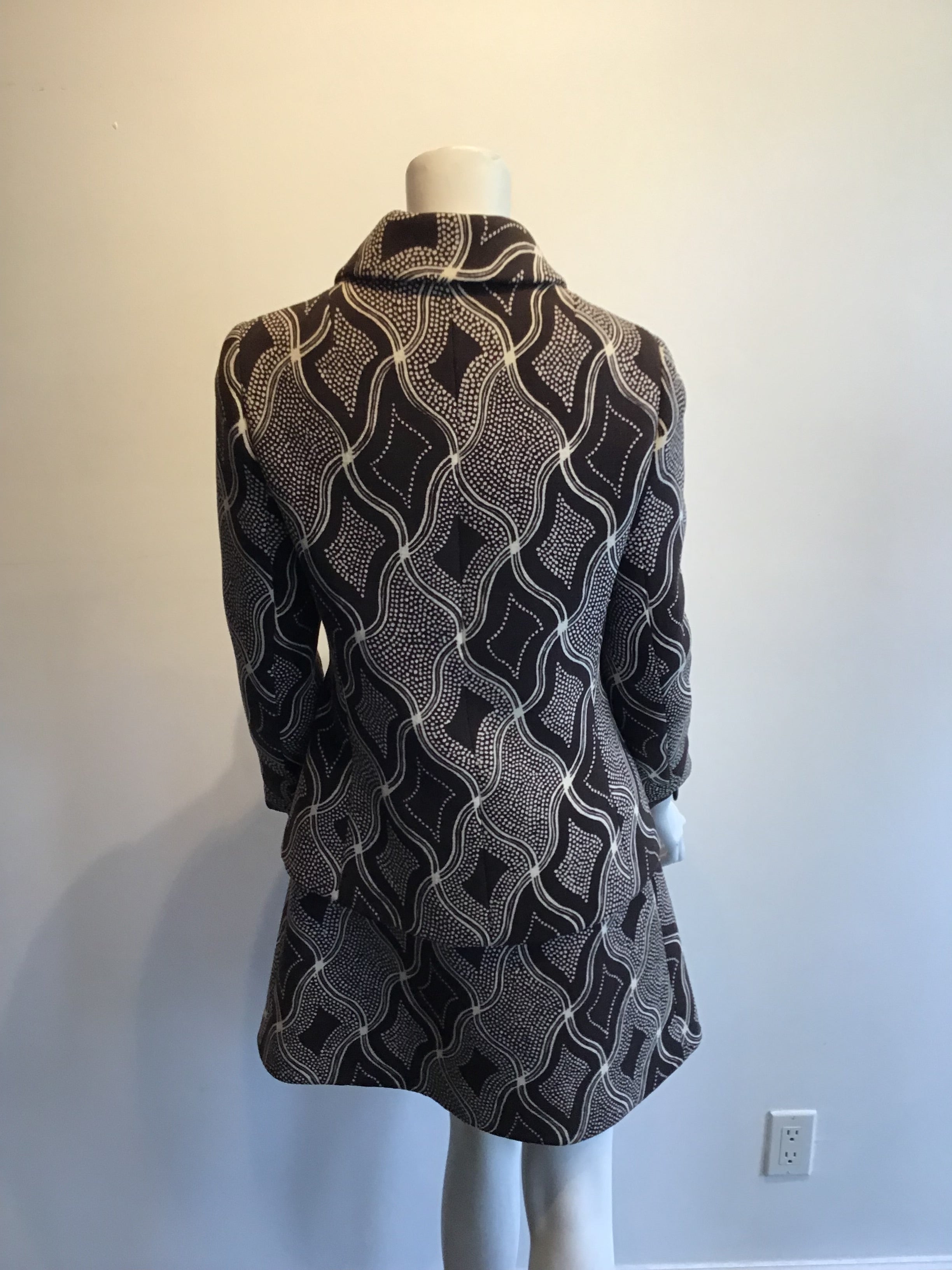 1960s Wool/Wool Crepe Brown Printed Dress with Jacket and Scarf Size 8