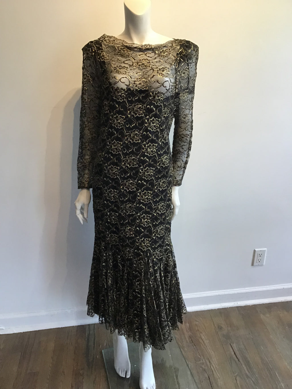 1980’s Gold/Black Metallic Lace Evening Dress Size 16