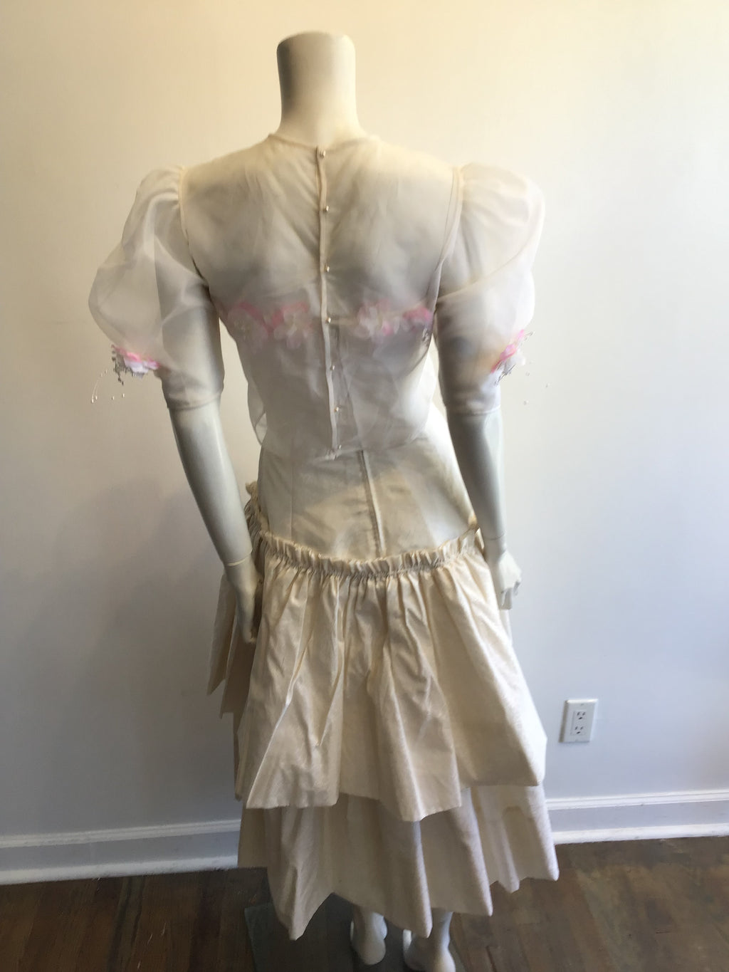 1980’s White Silk Taffeta Mary O’Donnell Cocktail Dress Size 4