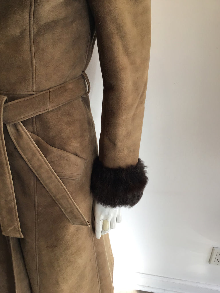 1970s Tan Suede Coat with Faux Fur Lining Size 6
